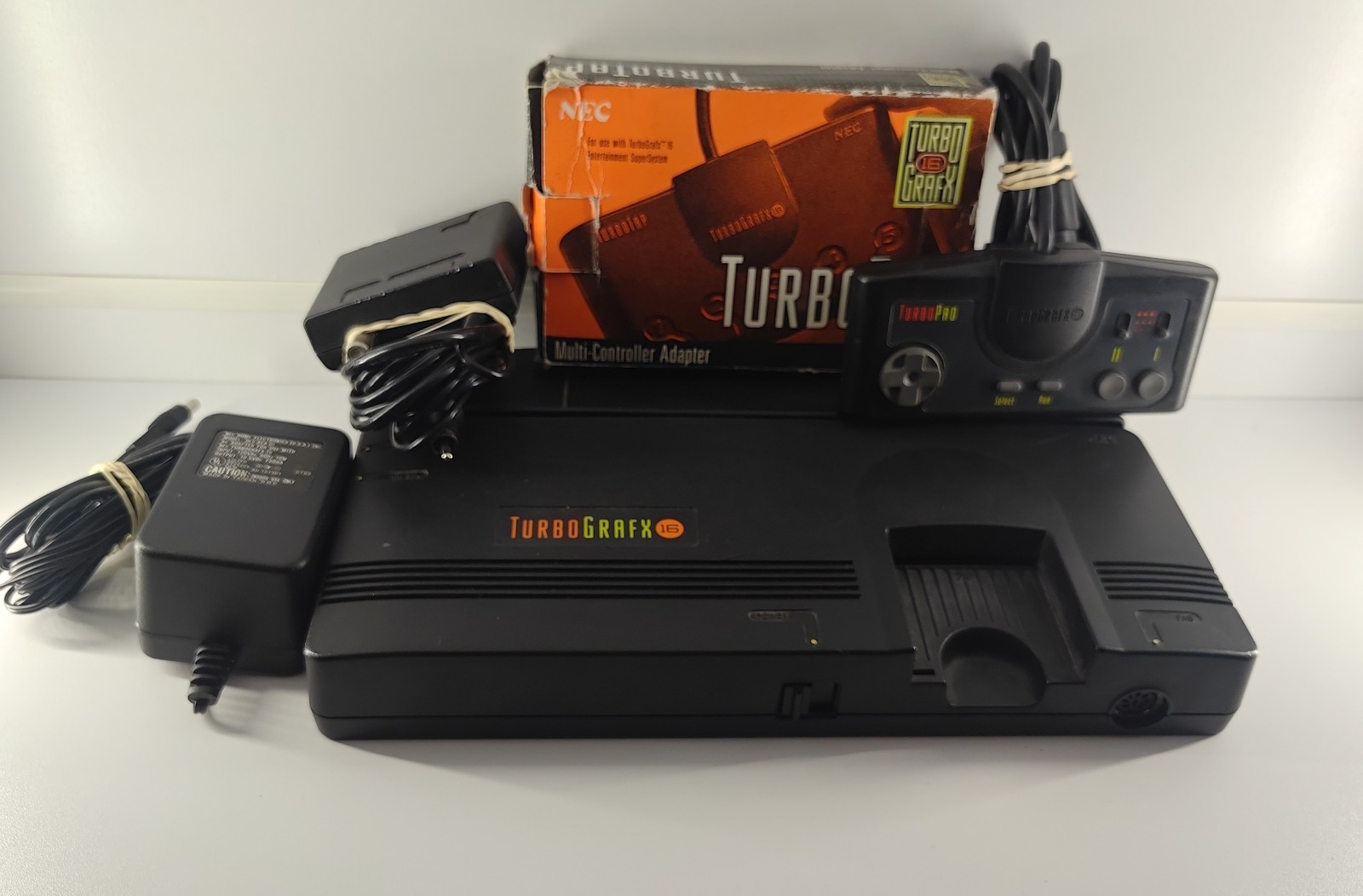 NEC TurboGrafx-16 Console NTSC-U/C w/ Power Adapter RF Switch TurboTap TurboPad