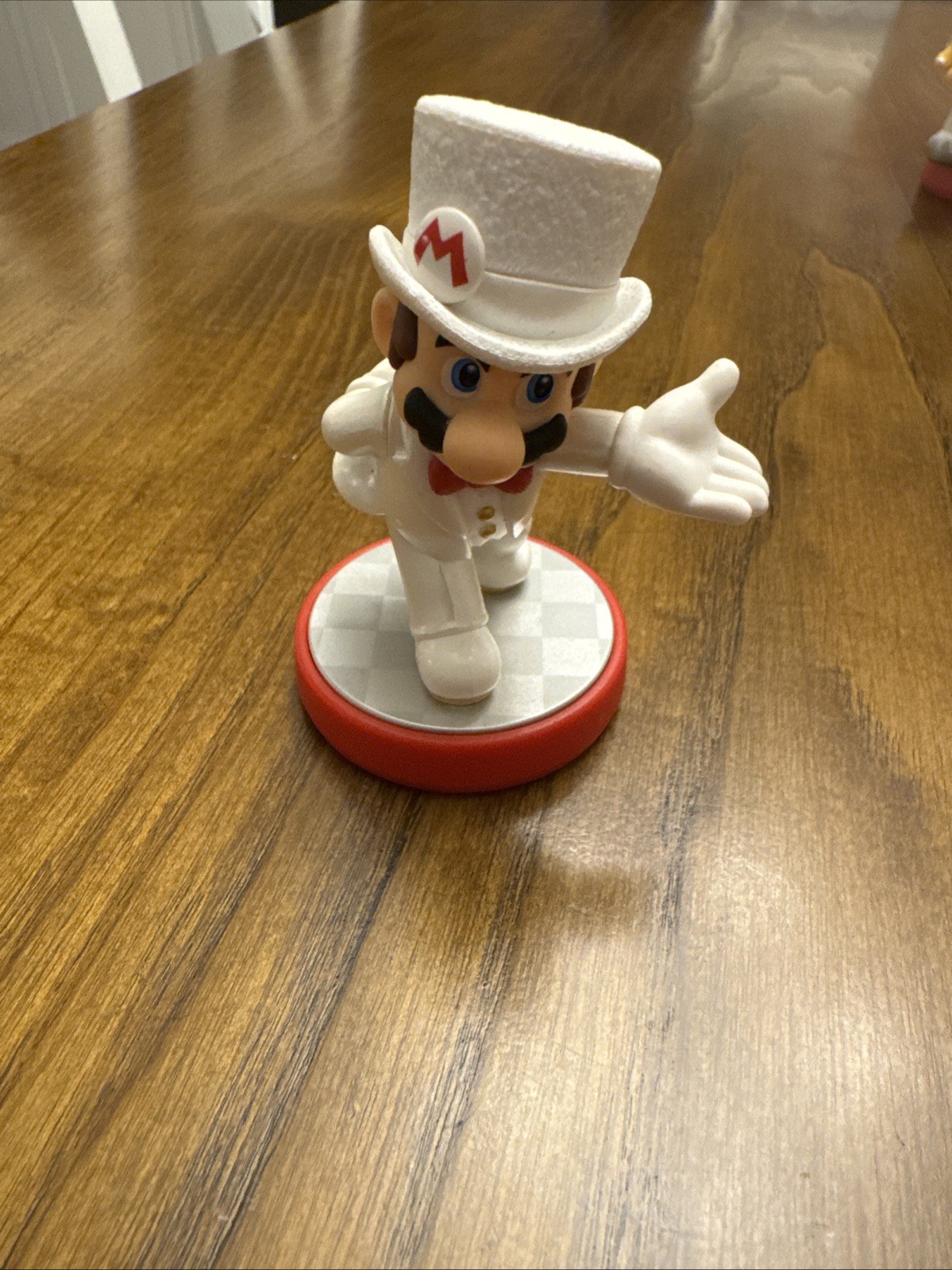 Mario Wedding Amiibo 3‑Pack — Loose — Nice Condition — Fast Shipping