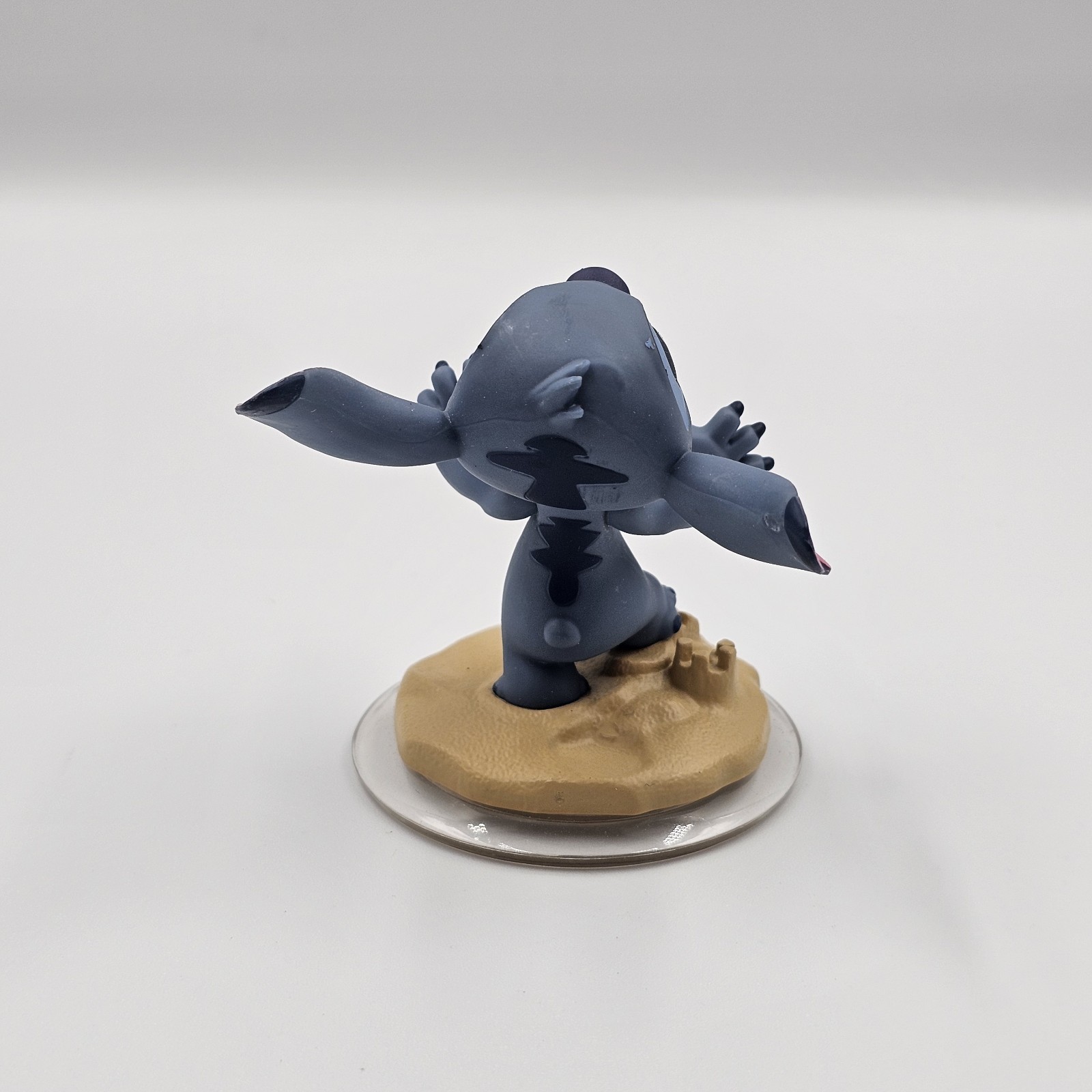 Disney Infinity 2.0 Stitch & Merida Figures w/ Power Discs Lilo & Stitch Brave