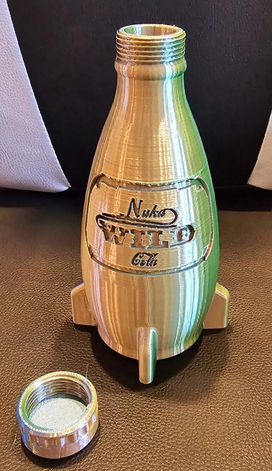 Nuka WILD Cola Bottle +CAP Fallout 3D Cosplay Storage Container Gamer Toy