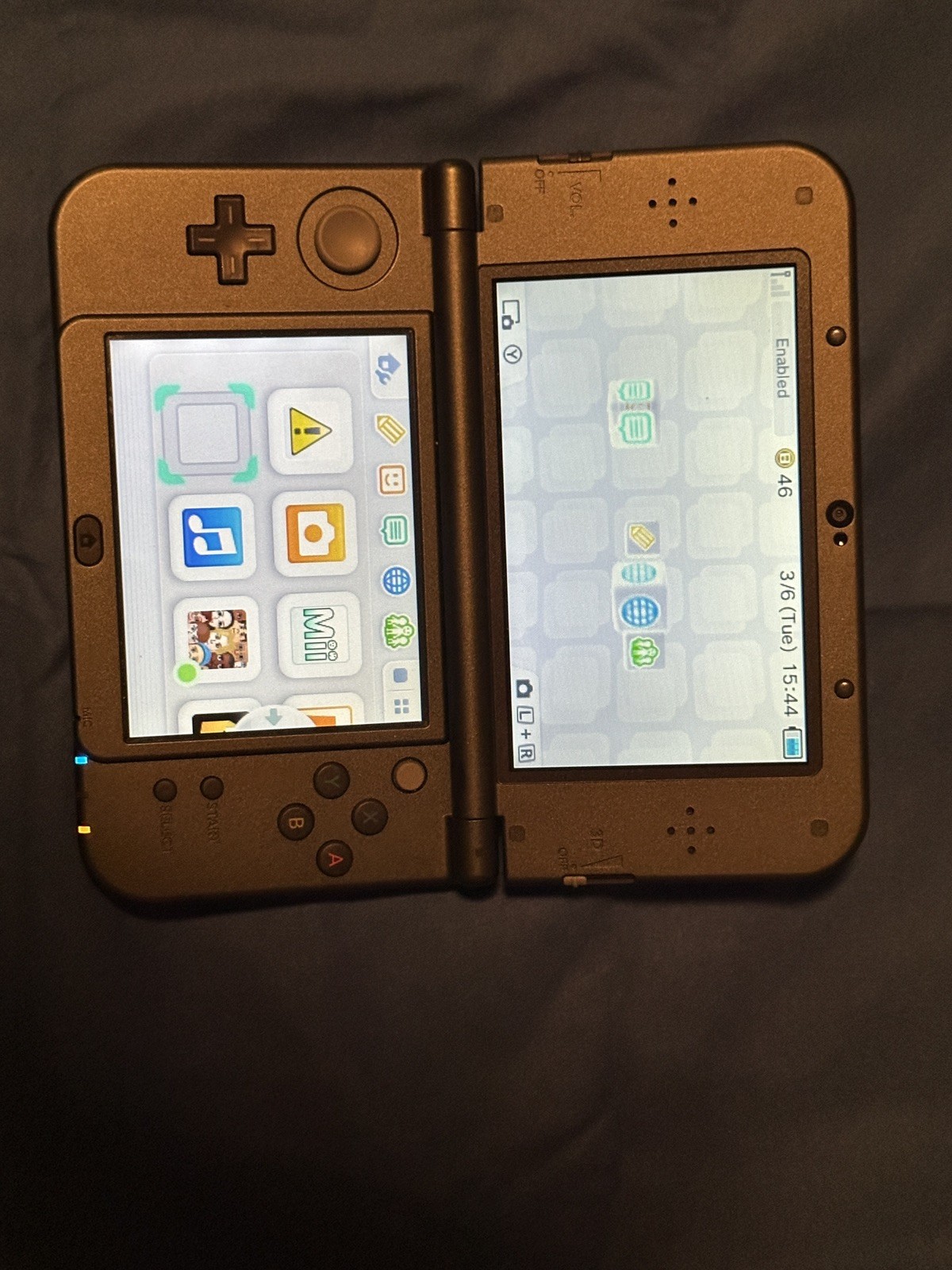 “New” Nintendo 3DS XL Grey Console Fully Tested, Stylus/ Charger Included