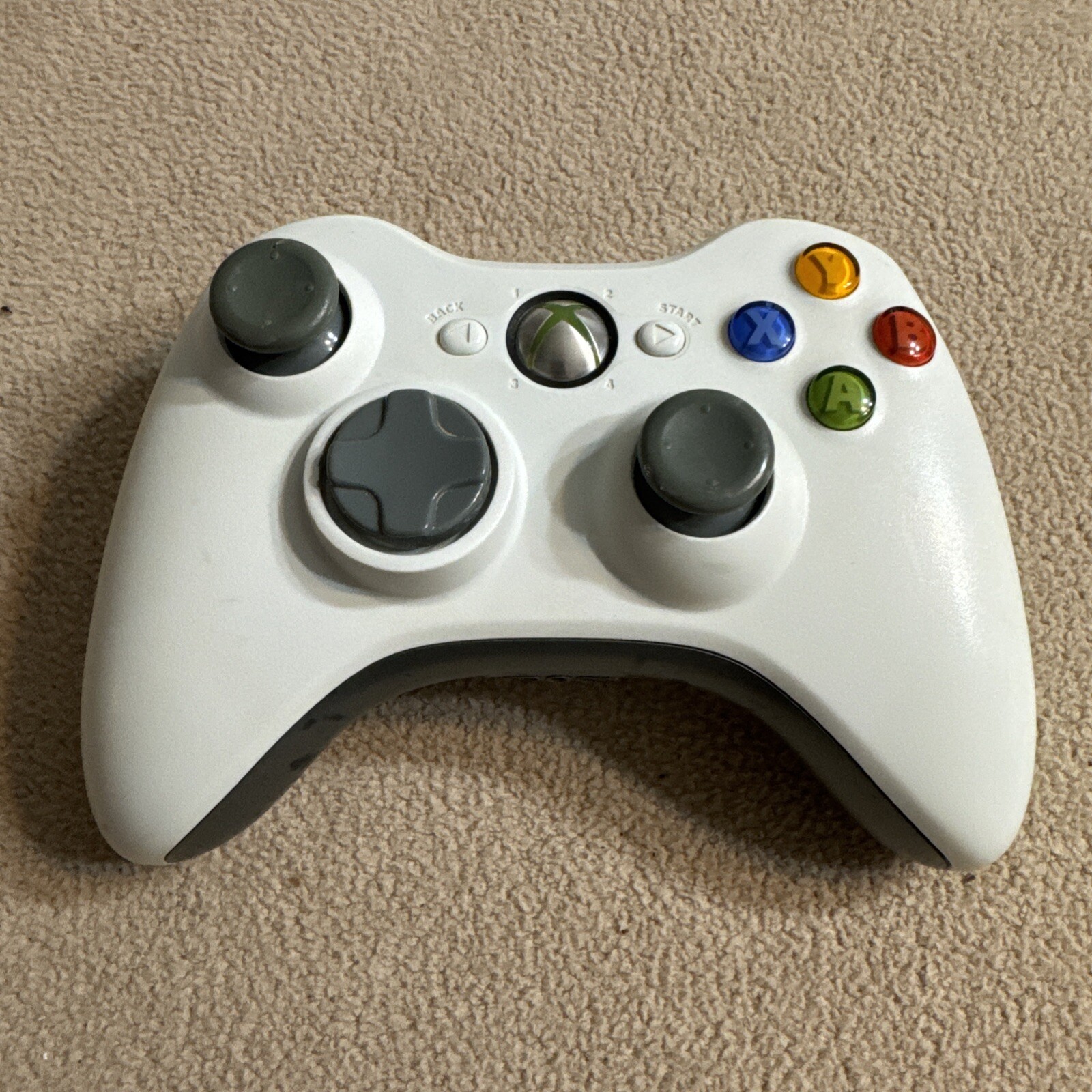 Microsoft Xbox 360 Wireless Controller – White/Silver Tested Working