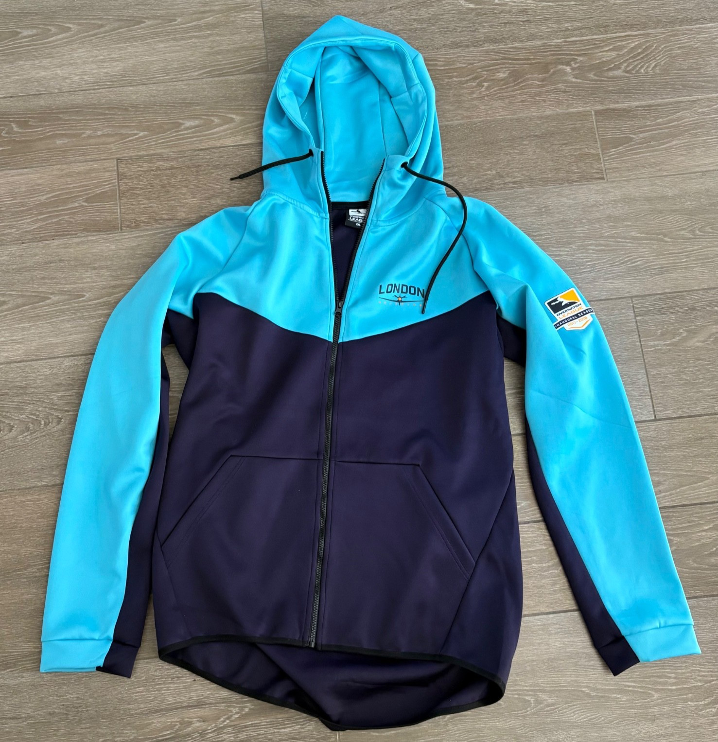 Overwatch League London Spitfire Pullover Light Blue Hoodie Men’s 2XL – Rare