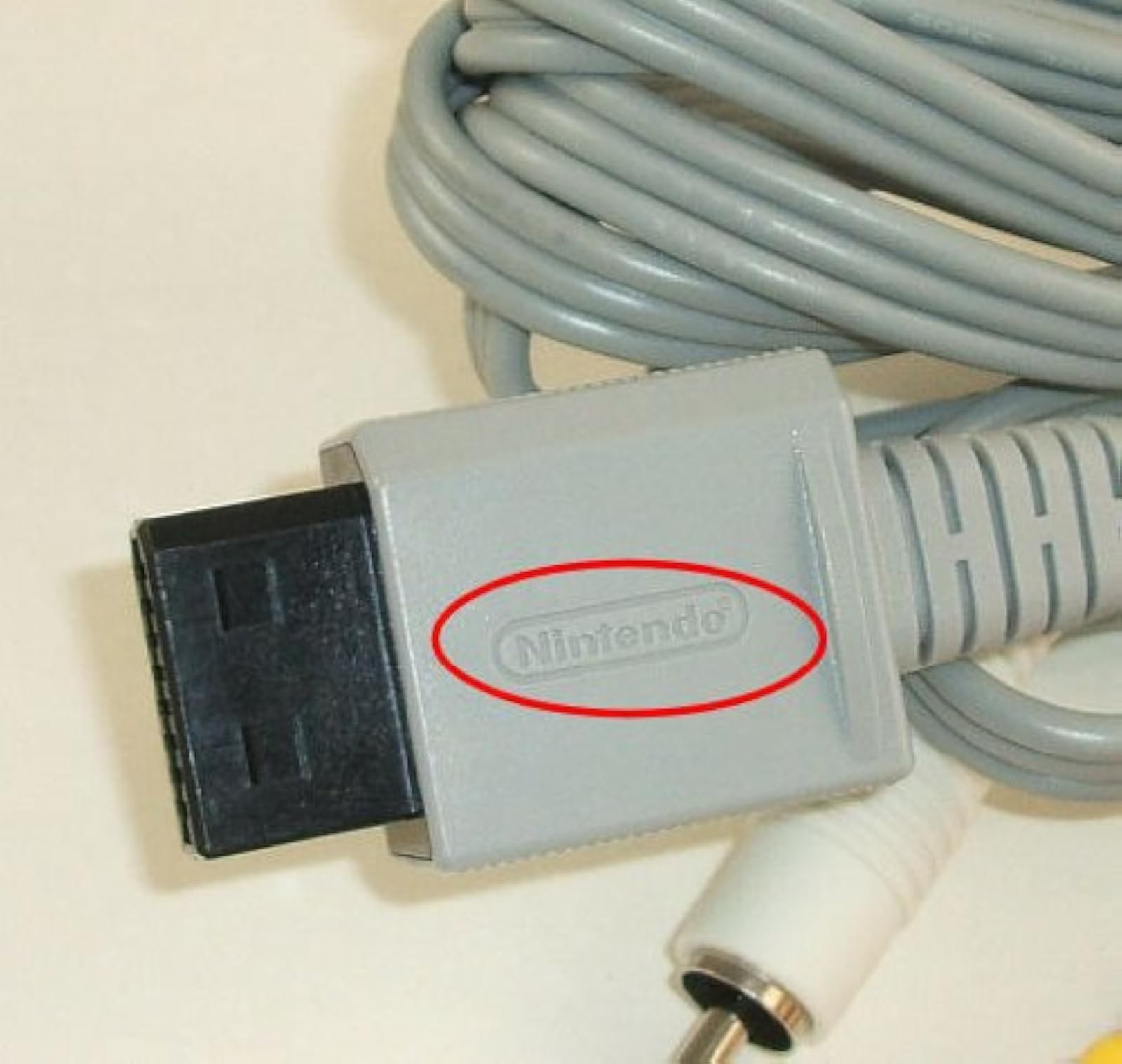 Original OEM Nintendo Wii And Wii U Audio Video AV Cable Cord Very Good 6Z