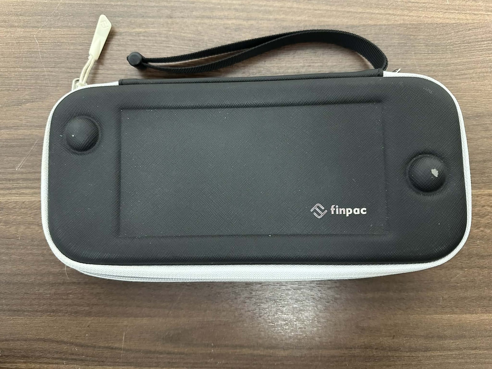 Finpac Black And White Carrying Case For Original Nintendo Switch Very Good 1E