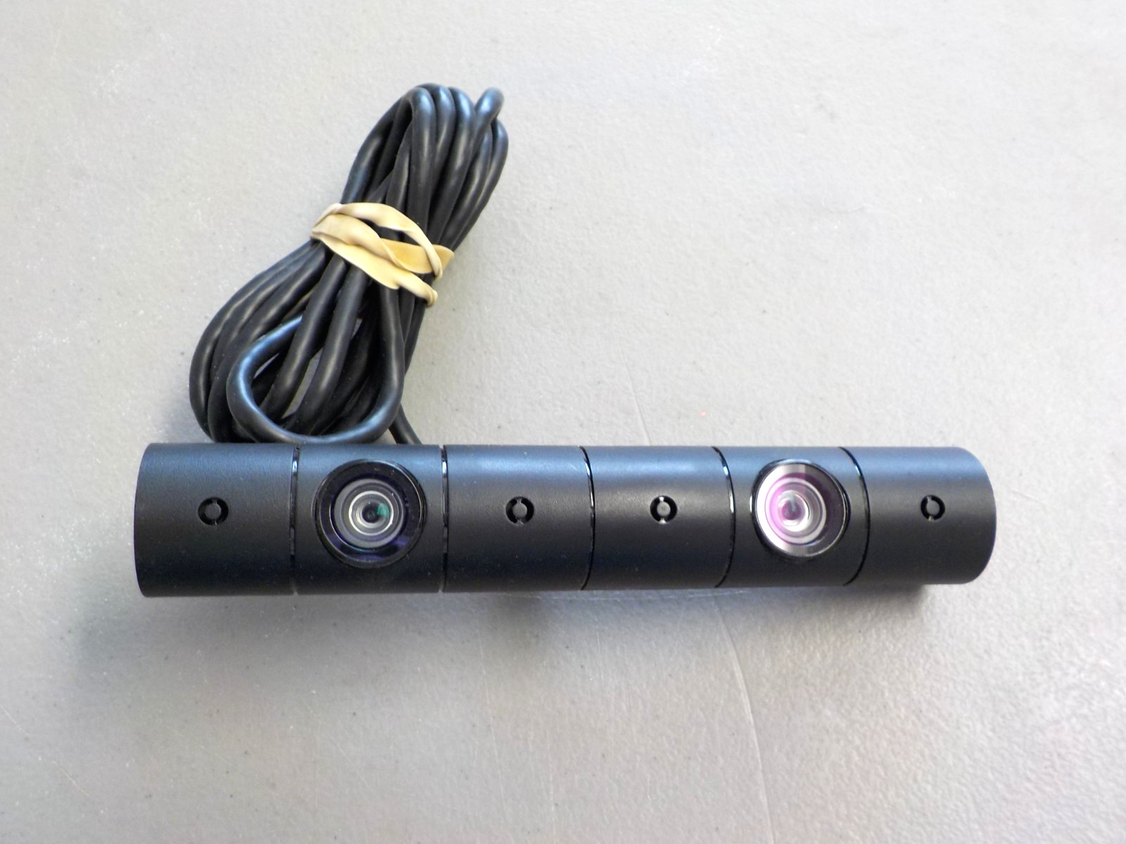 Sony CUH-ZEY2 Wired Motion Camera Sensor for PlayStation 4 – FREE SHIPPING