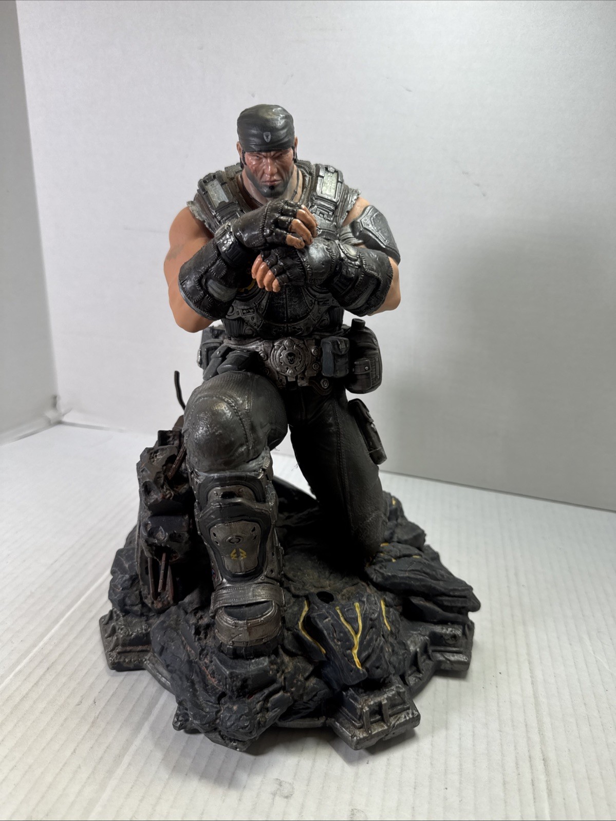 Gears of War 3 Marcus Fenix Collectors Figure Limited Edition Statue Epic Games