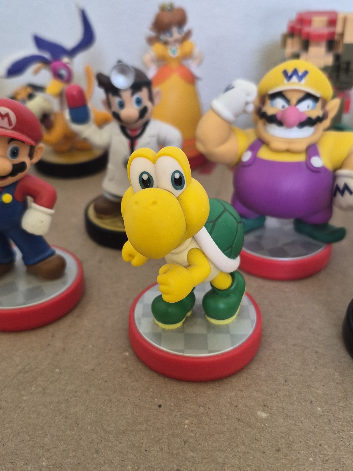 Nintendo Sega Amiibo Lot 12 Figures Dr Mario yoshi Duck Hunt Sonic Authentic