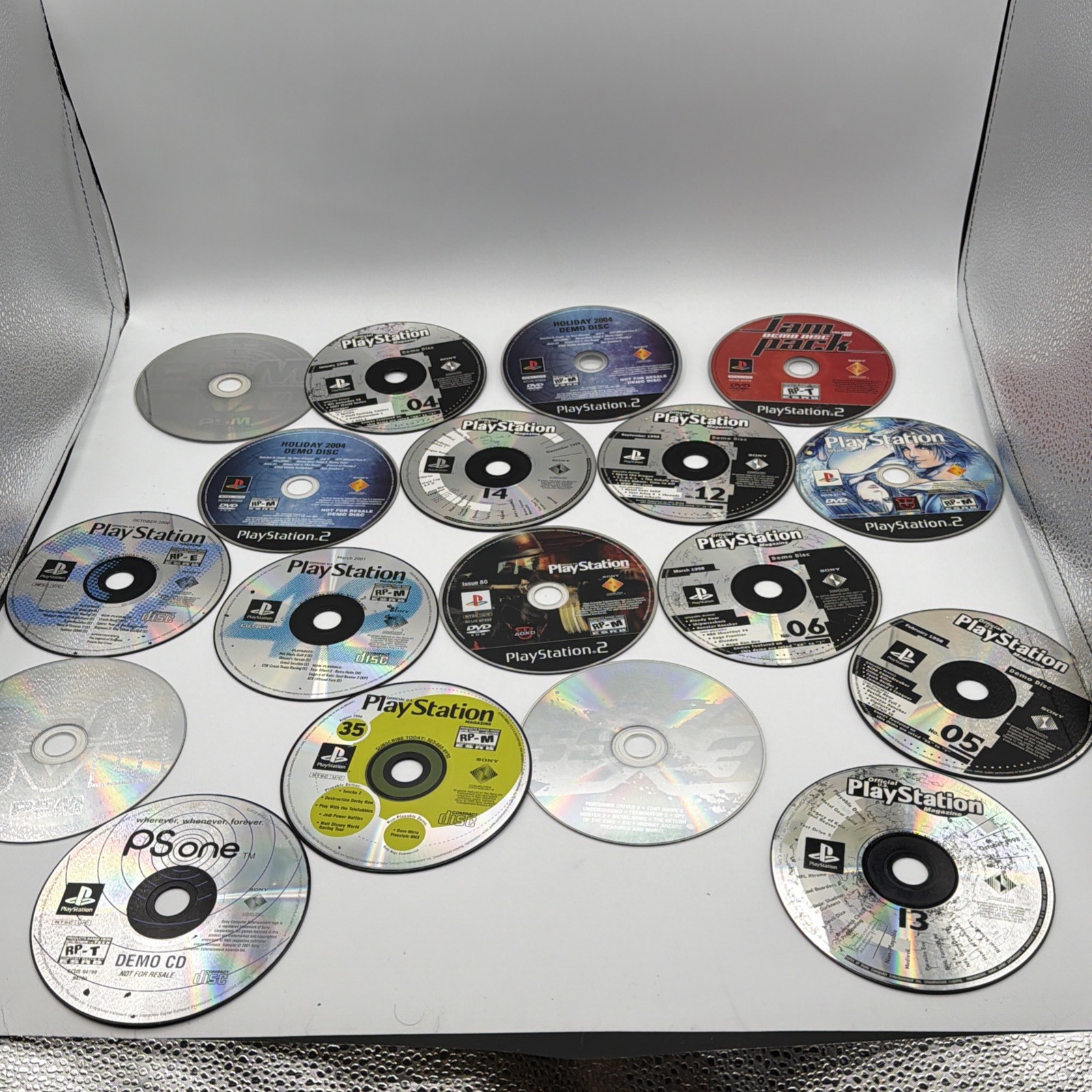 Lot Of 31 PlayStation 2 PS1 Playstation Magazine Demo Discs AS IS Untested Demo