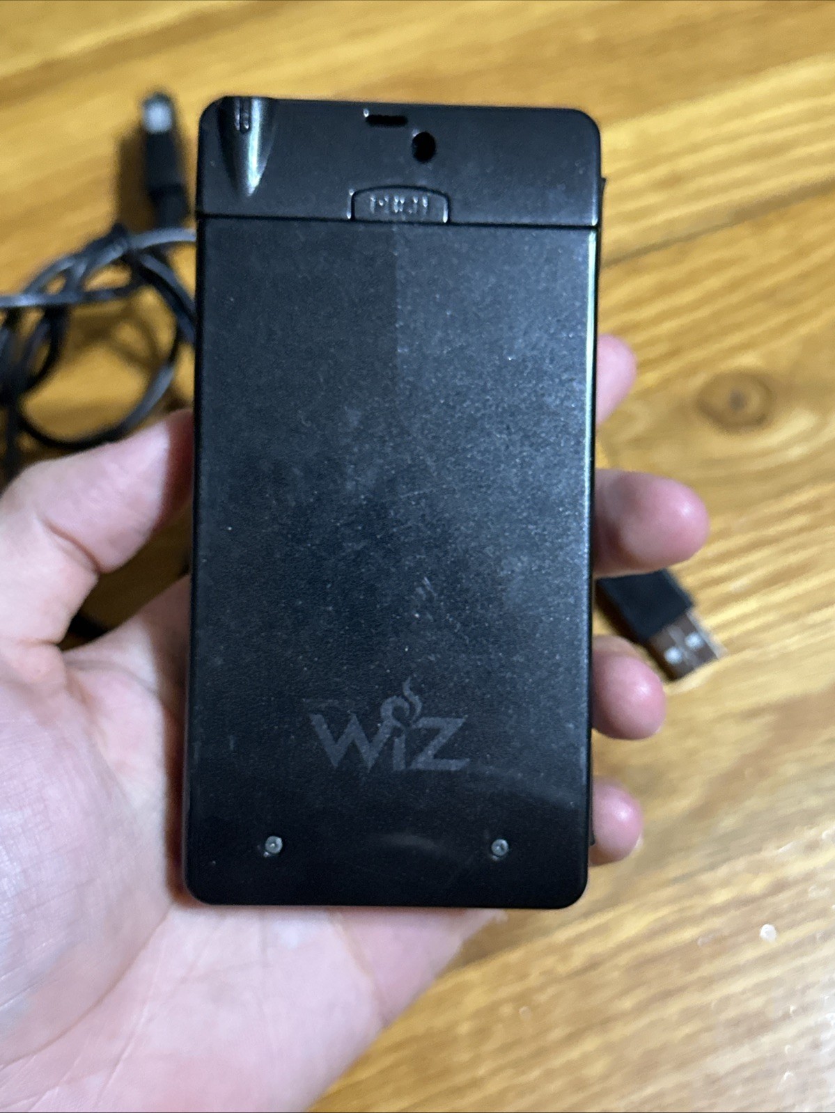 GP2X WIZ Handheld Portable Retro Game Console w/Charger