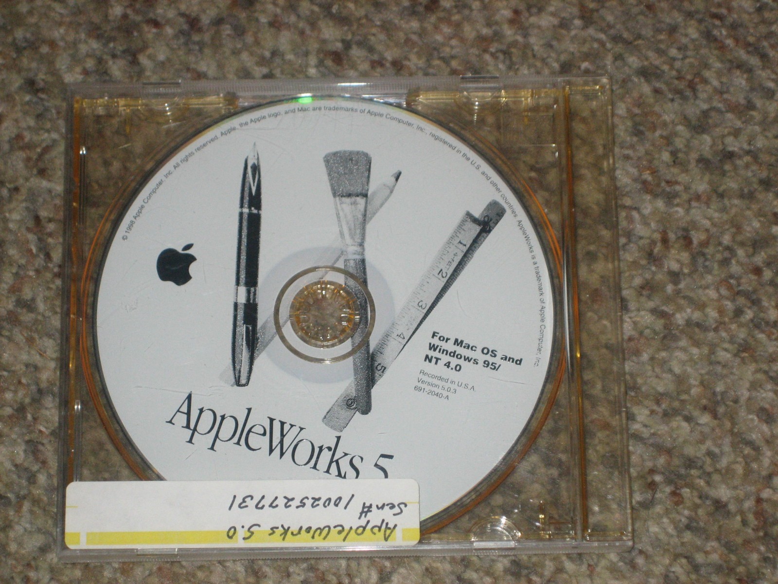 Apple Works 5 Software Productivity Application, 1998 DISK AND PRODUCT KEY #