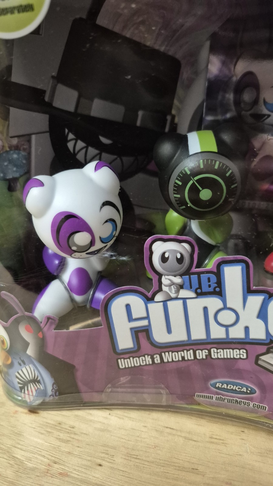 2008 New Sealed Funkeys Very Rare Limited Edition of 12K Collectors Pack
