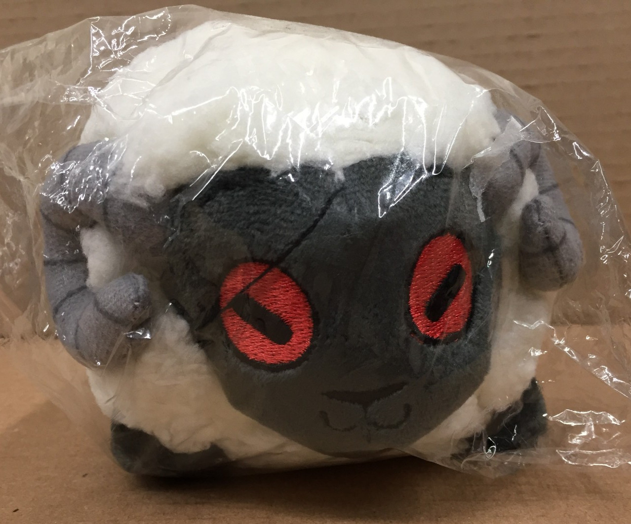 NEW sealed CATHERINE Full Body SHEEP RAM Plush PLUSHIE Plushy ATLUS Premium