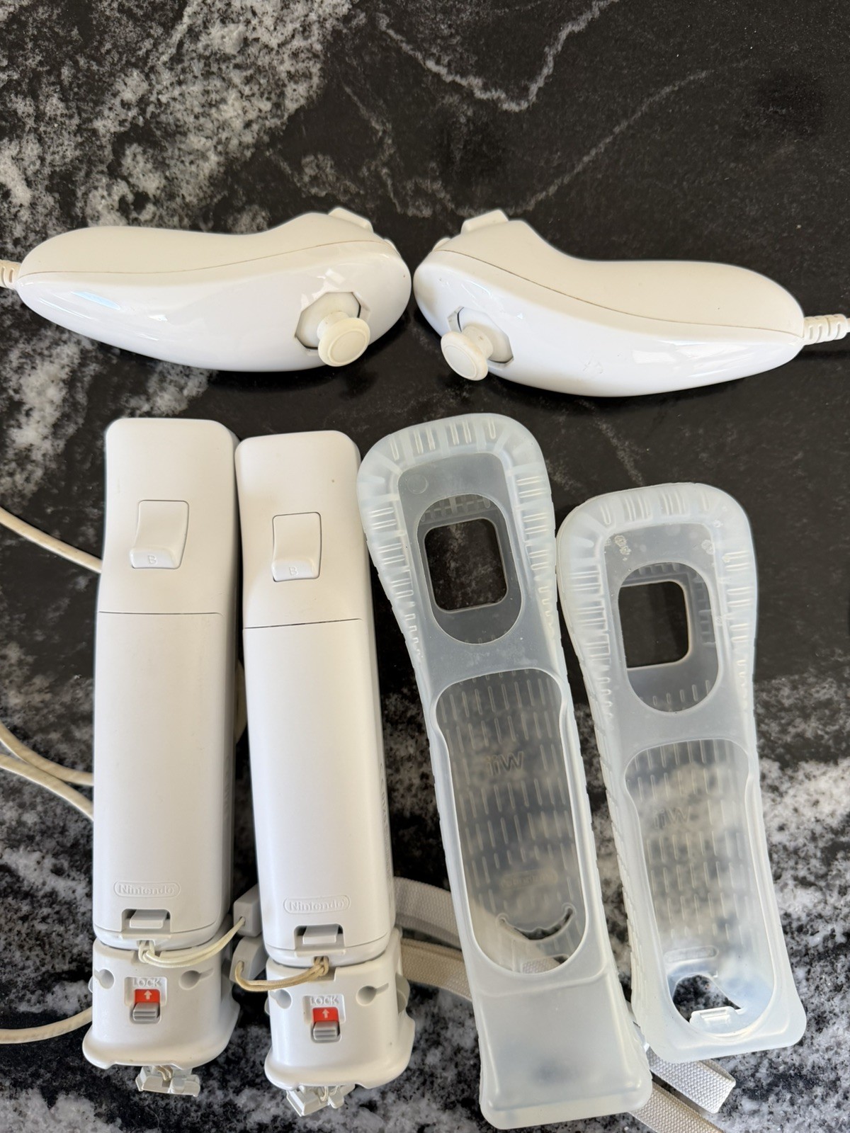 Nintendo Wii White Remote with Motion Plus Adapter and Sleeve and Nunchuck x2