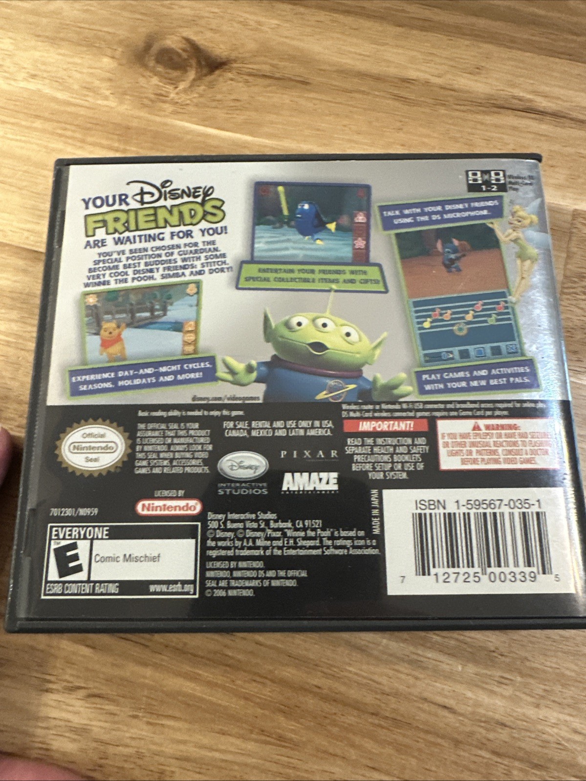Nintendo DS – Disney Friends – Complete in Box w/ Manual Stitch Winnie The Pooh