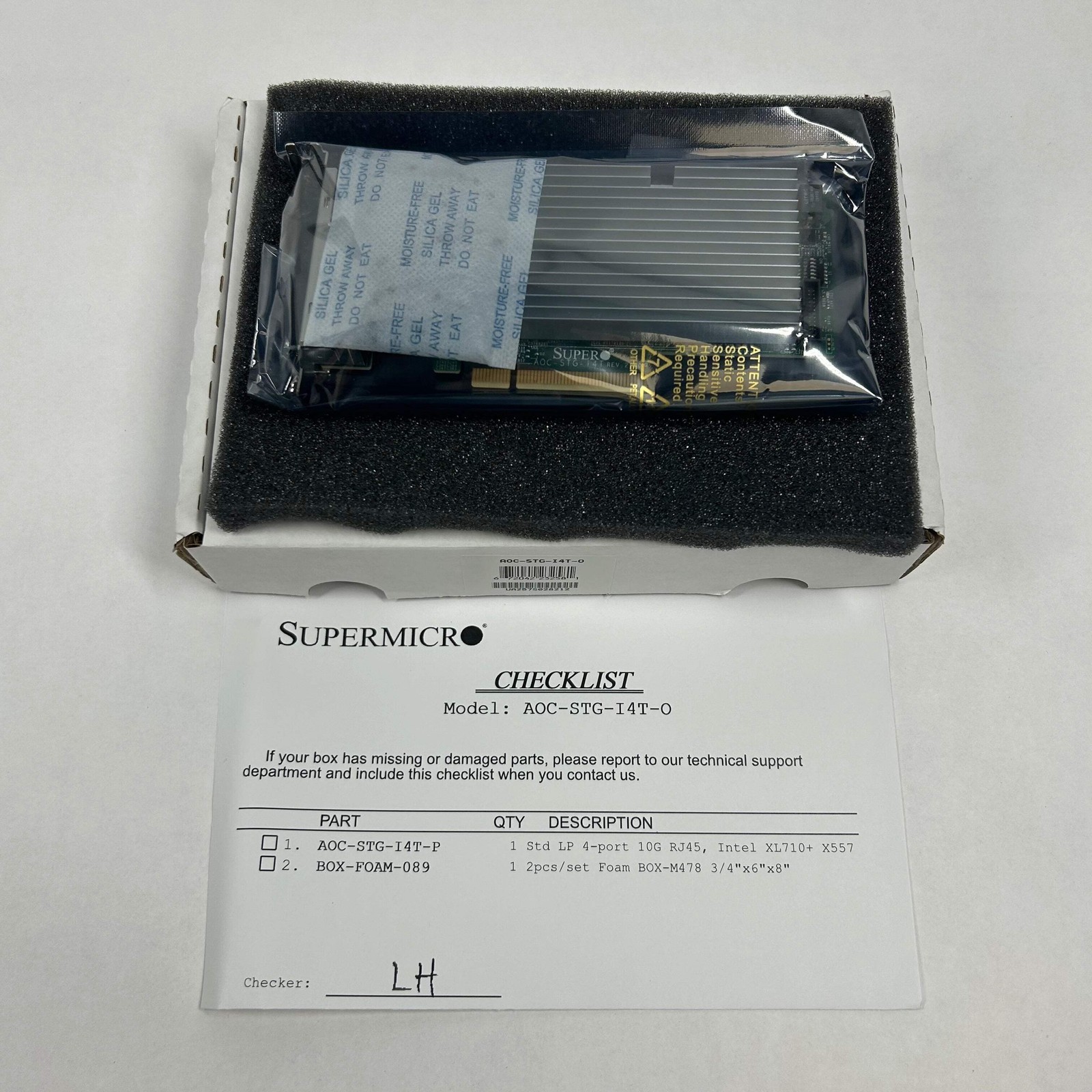 New Supermicro AOC-STG-I4T Server 4x RJ-45 Low-Profile PCI-e 3.0 x8, Intel XL710