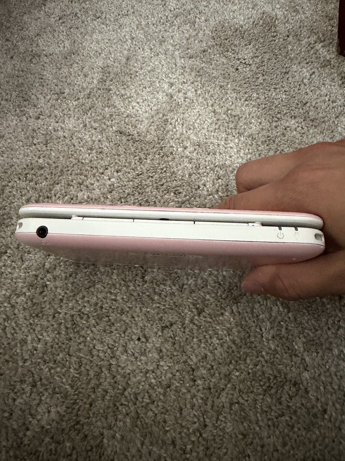 Nintendo 3DS XL Pink/White Handheld System 4GB 3D Wi-Fi w/ Charger