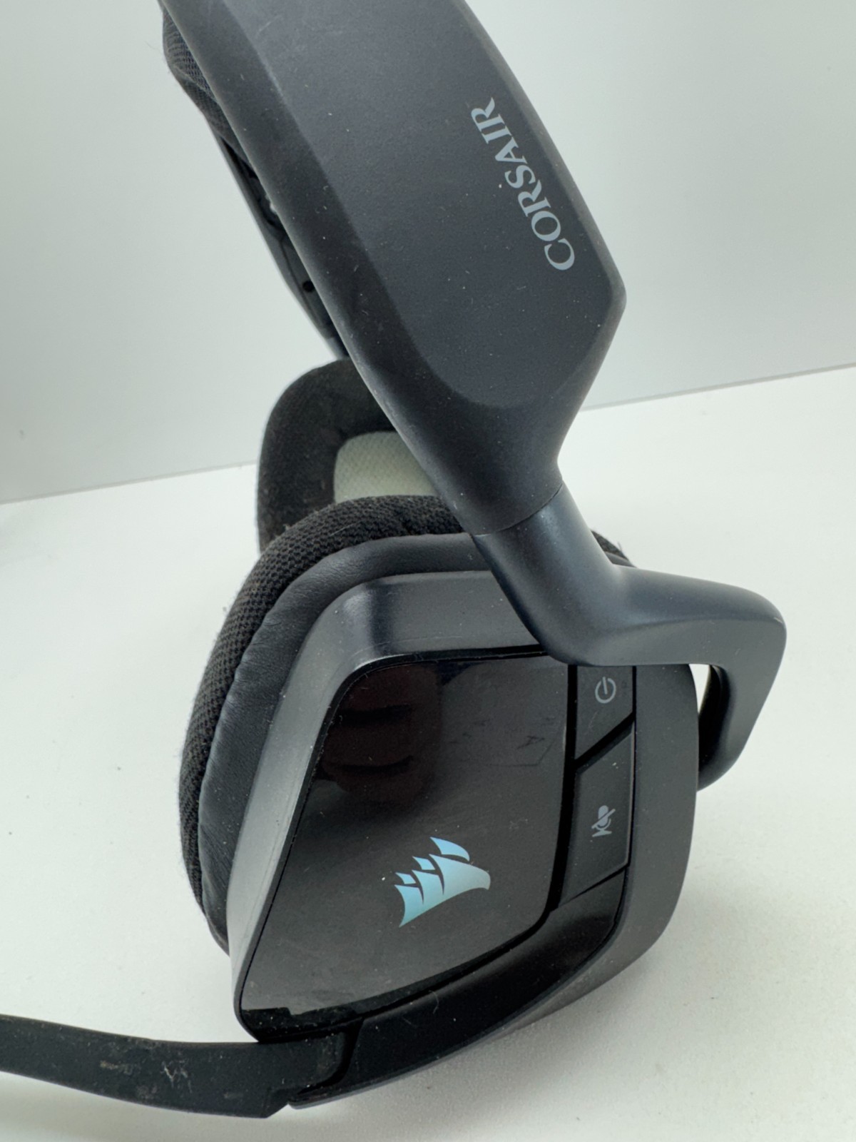 Corsair Void RGB Elite Wireless Gaming Headset Black Carbon Premium Audio