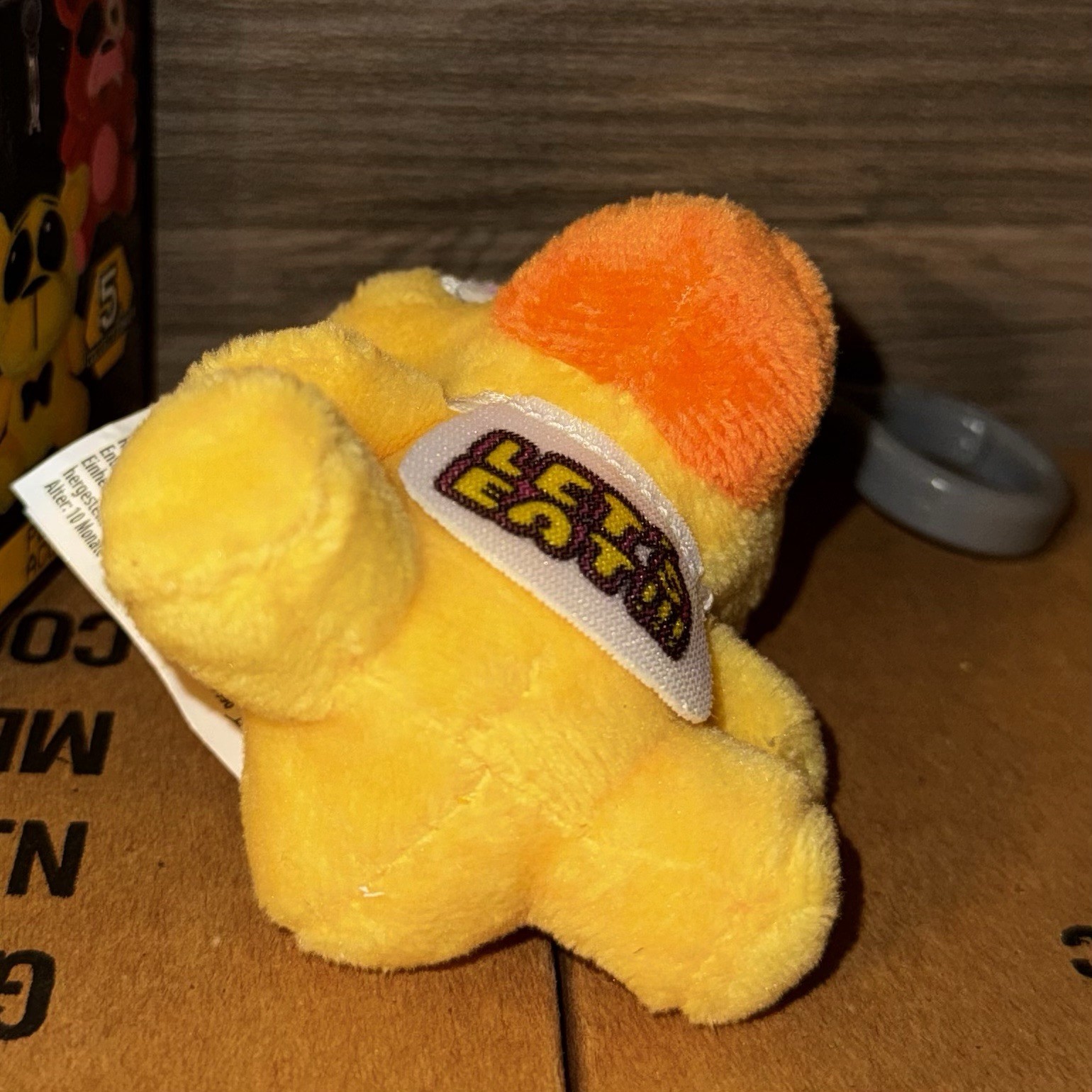 Five Nights at Freddy’s Chica Mystery Plush Hanger Keychain Backpack Clip FNaF