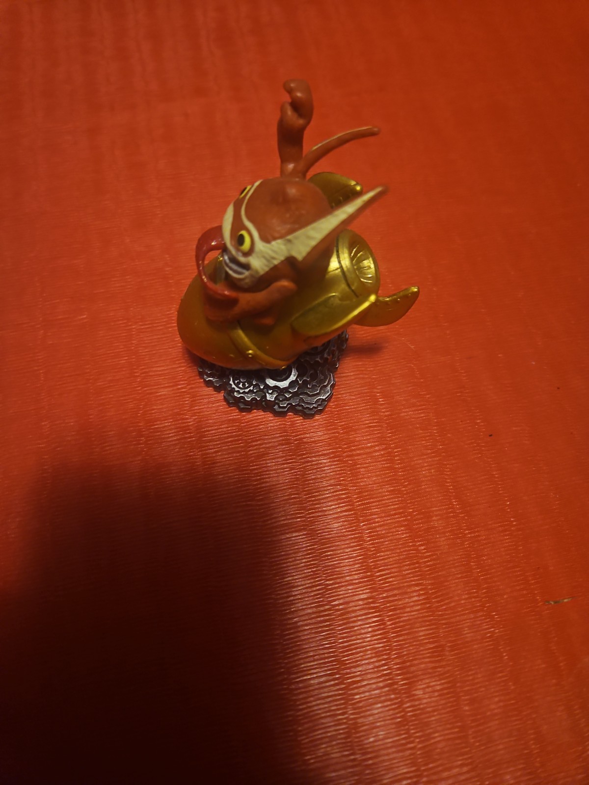 Skylanders SuperChargers Gold Rusher Vehicle – Trigger Happy Figure – Untested