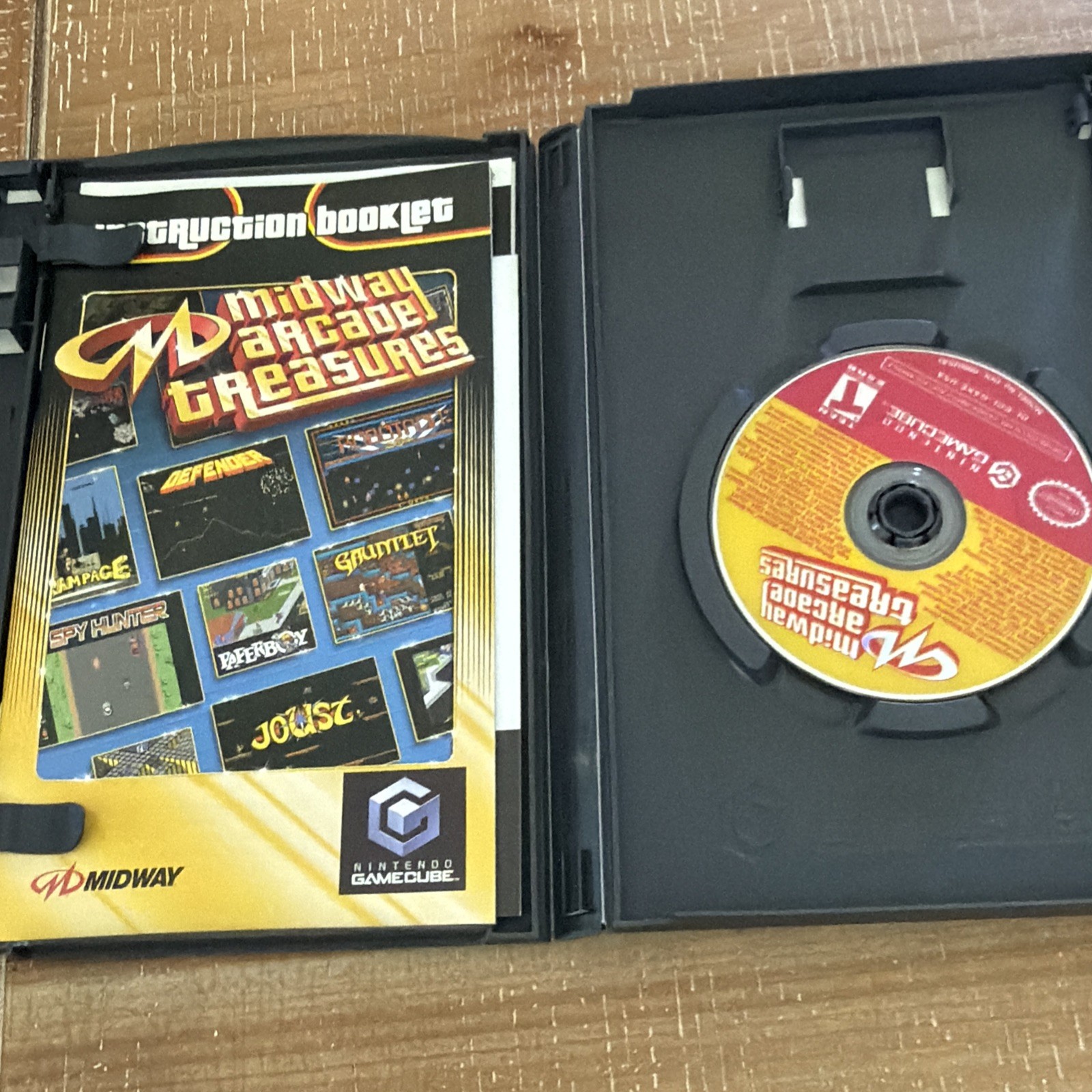 Midway Arcade Treasures 1 (Nintendo GameCube GCN, 2003) COMPLETE CIB Tested!