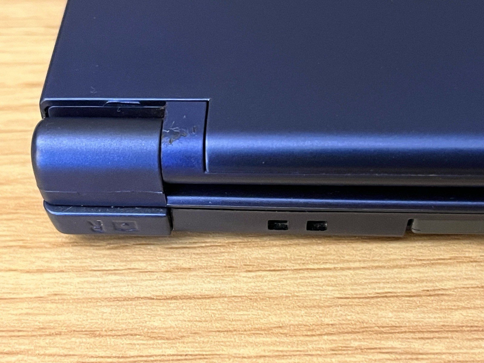 DSi Metallic Blue (Japan Region)
