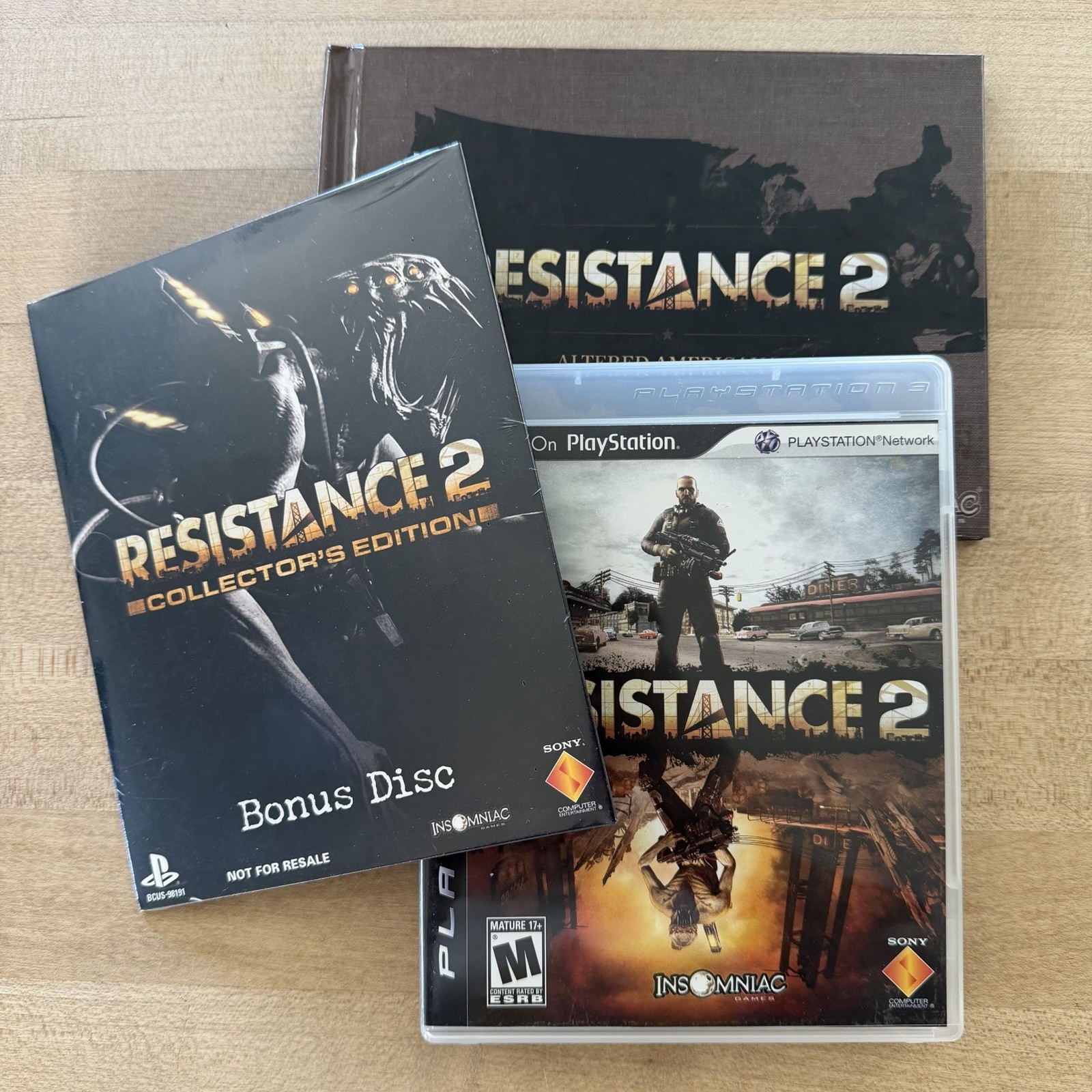 Resistance 2 – Collector’s Edition PS3 (Game, Booklet & Bonus Disc Only)