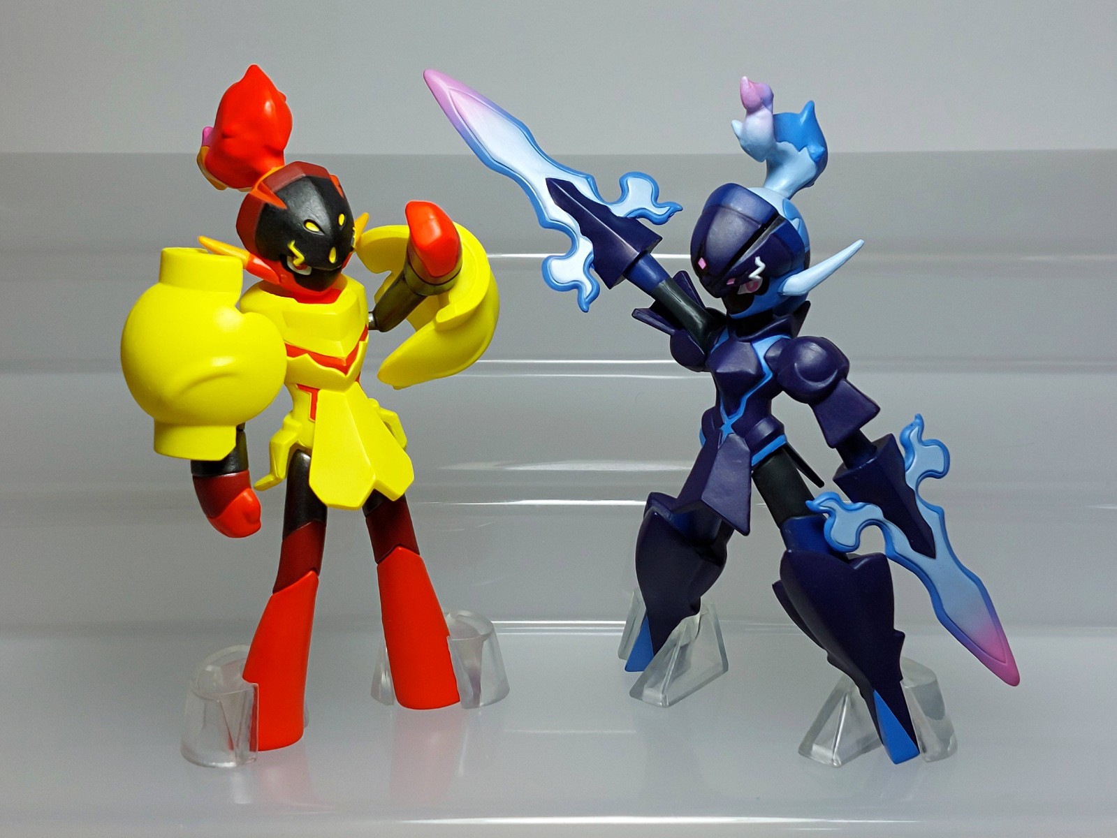 Pokemon Assembled and Moveable! Ceruledge Armarouge Premium Bandai 4.9in