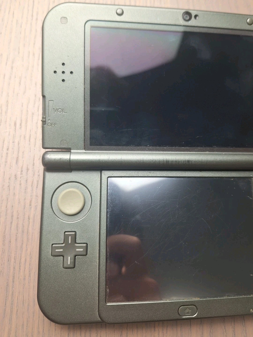 New Nintendo 3DS XL Metallic Black Charger 32GB SD Card REGION FREE BOTTOM IPS