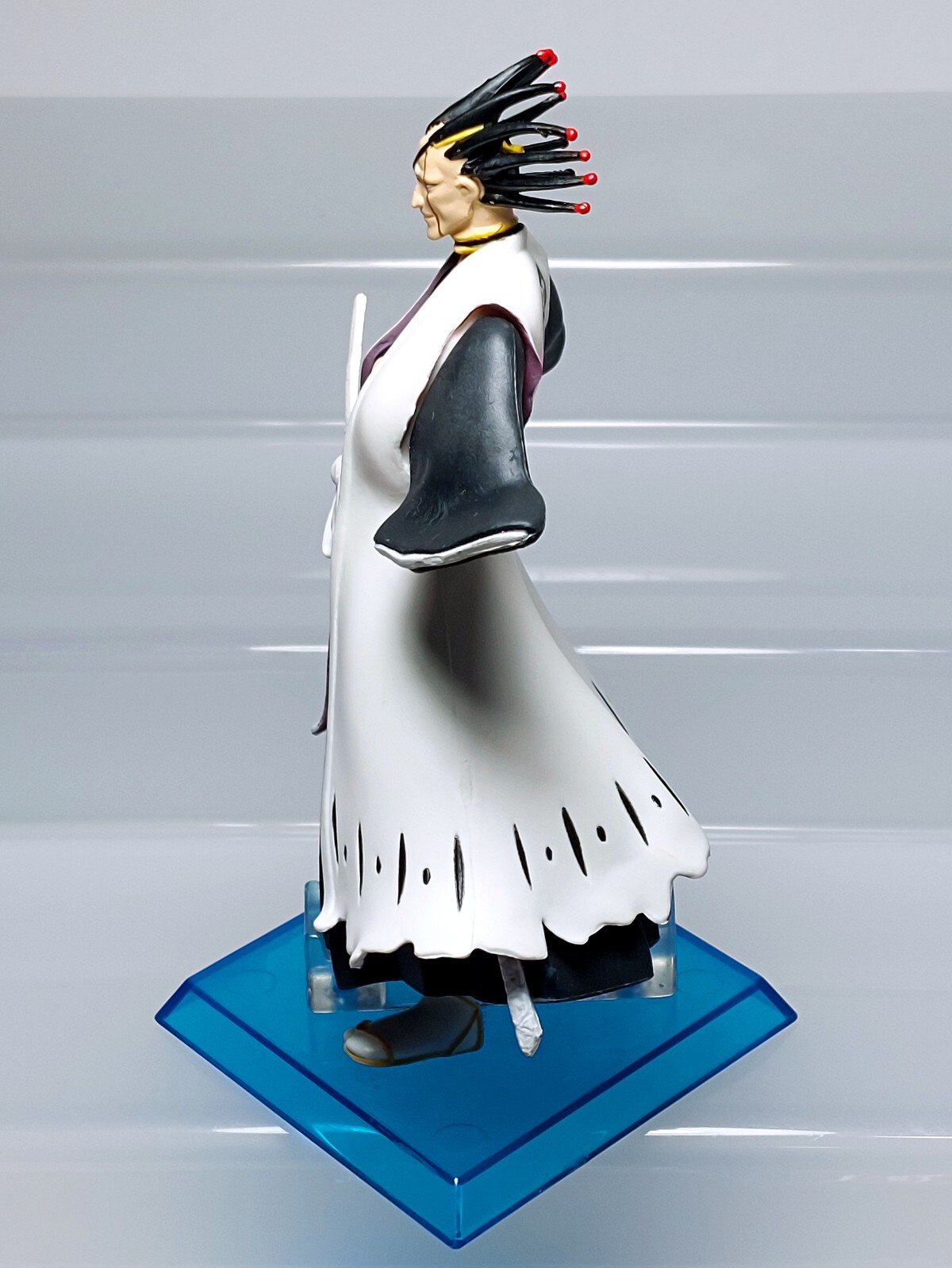 Bleach Taizen Ryoka & Goteijuusantai-hen Kenpachi Zaraki Figure Bandai 4.6in