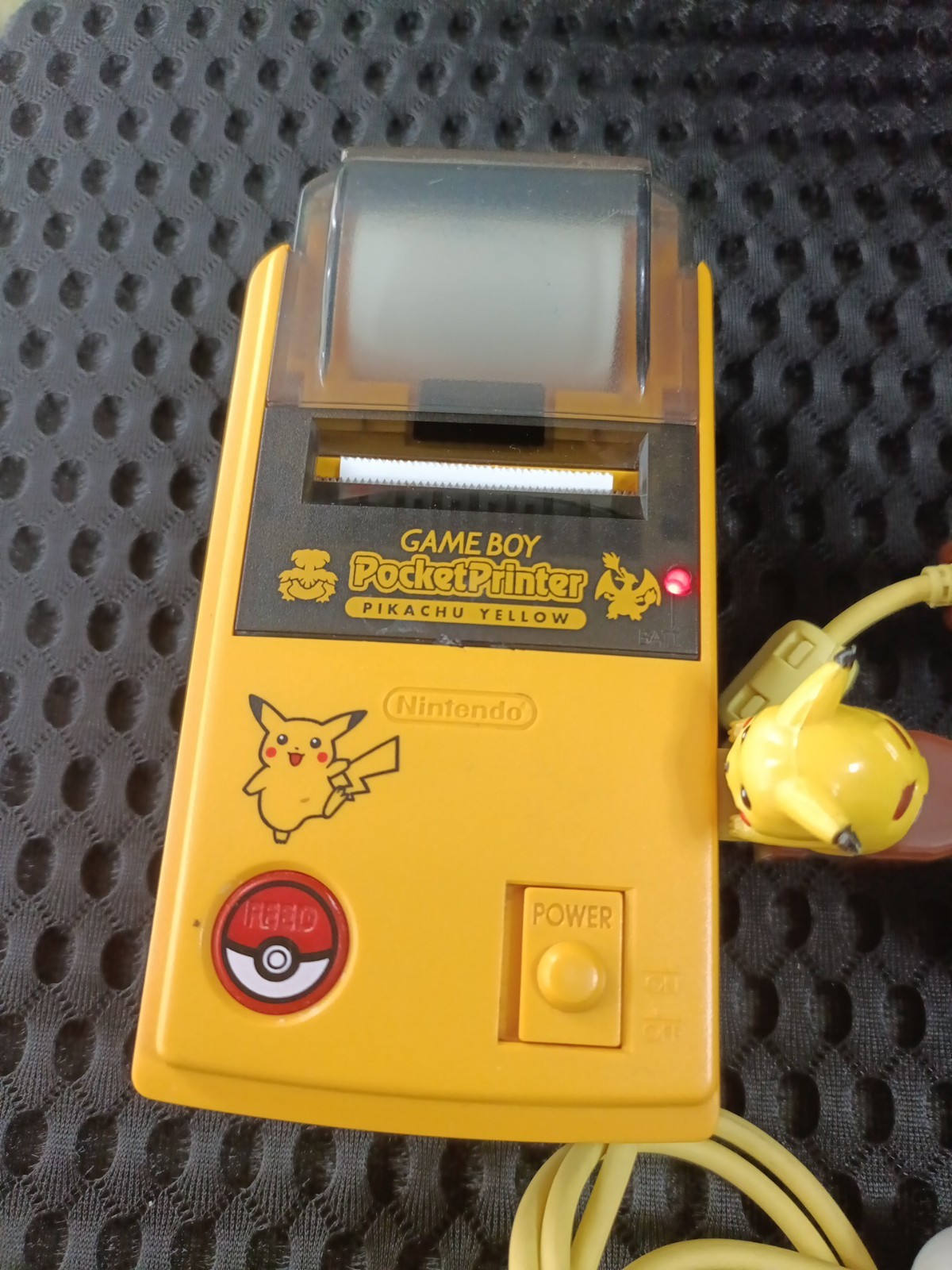 Nintendo GameBoy Pocket Printer Pikachu MGB-007 Yellow Version & Pikachu Cable