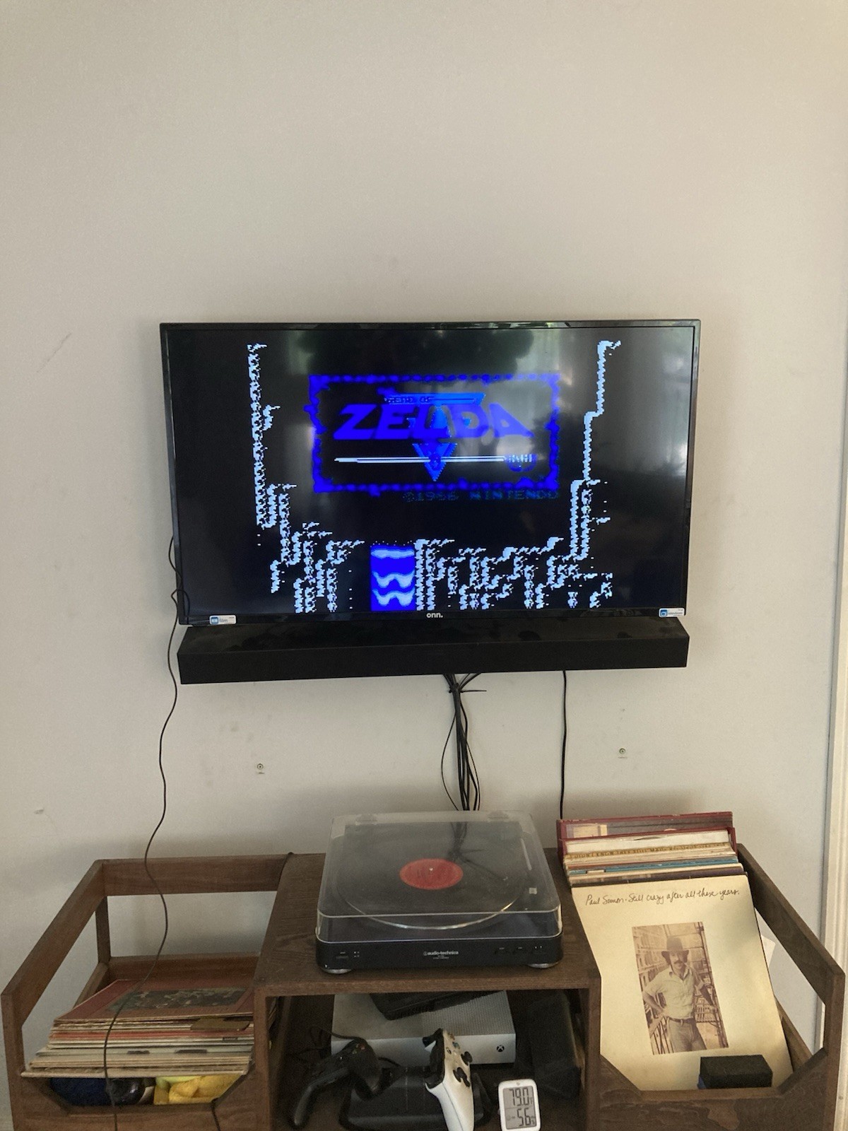 Nintendo NES the Legend of Zelda Game Tested Gold Cartridge And BlueStorage Case
