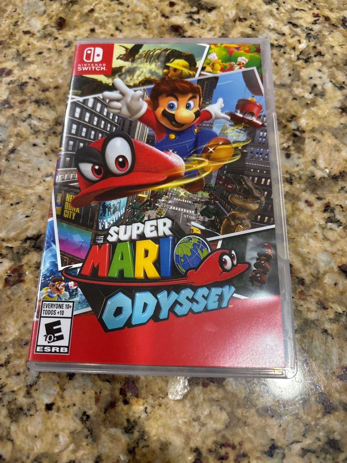 Super Mario Odyssey – Nintendo Switch- brand new with cover and new disk