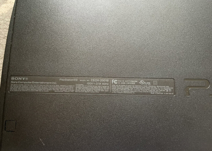 Playstation 3 Slim Console TESTED 160GB with 4 Controllers, 14 Games SEE NOTES