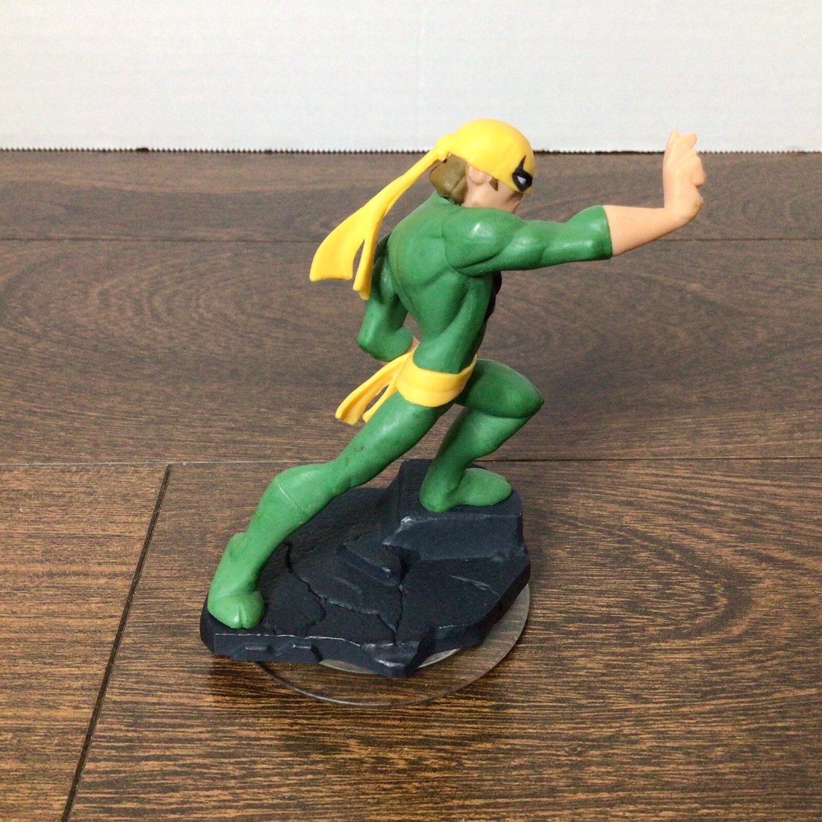 Disney Infinity 2.0 Iron Fist INF-1000113 Marvel Figure & Disc INF-3000190