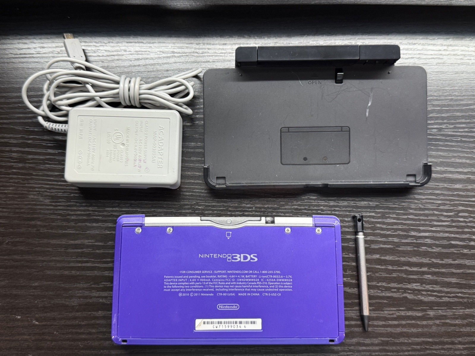 Nintendo 3DS Midnight Purple Handheld Console System Docking + Tested + 11 Games