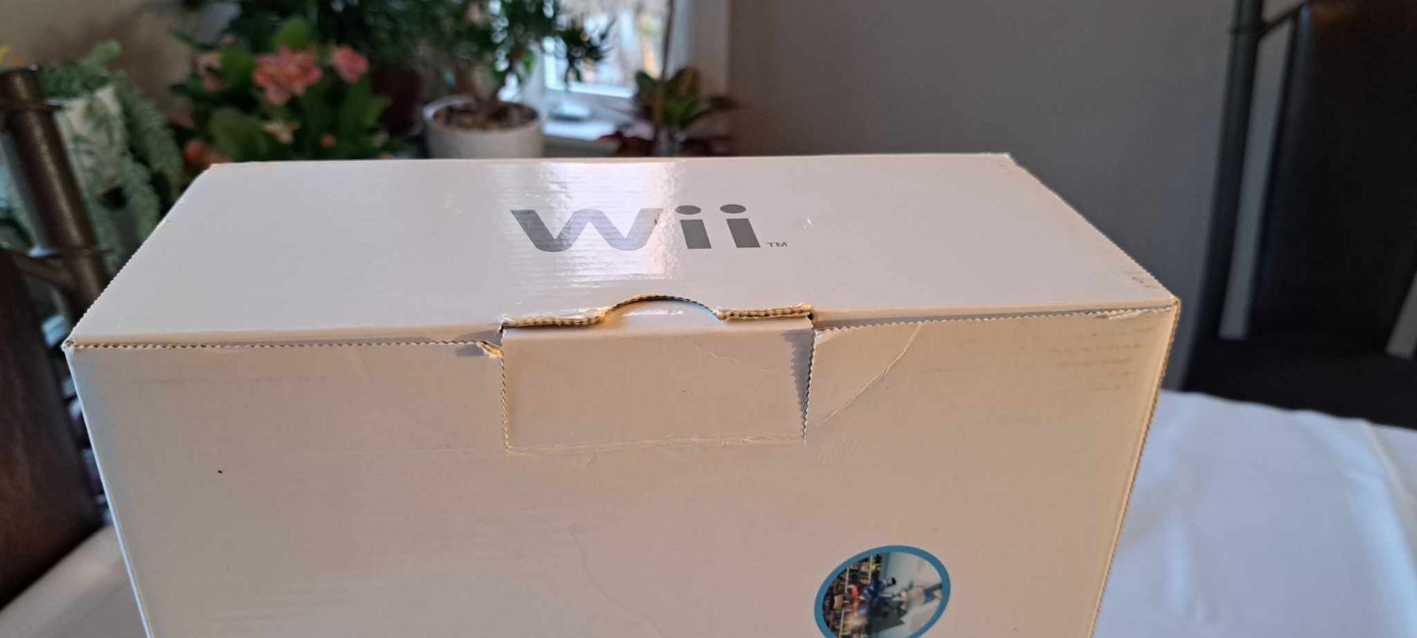 20% OFF – White Nintendo Wii Console Wii Sports- CIB Game + 2 Remotes