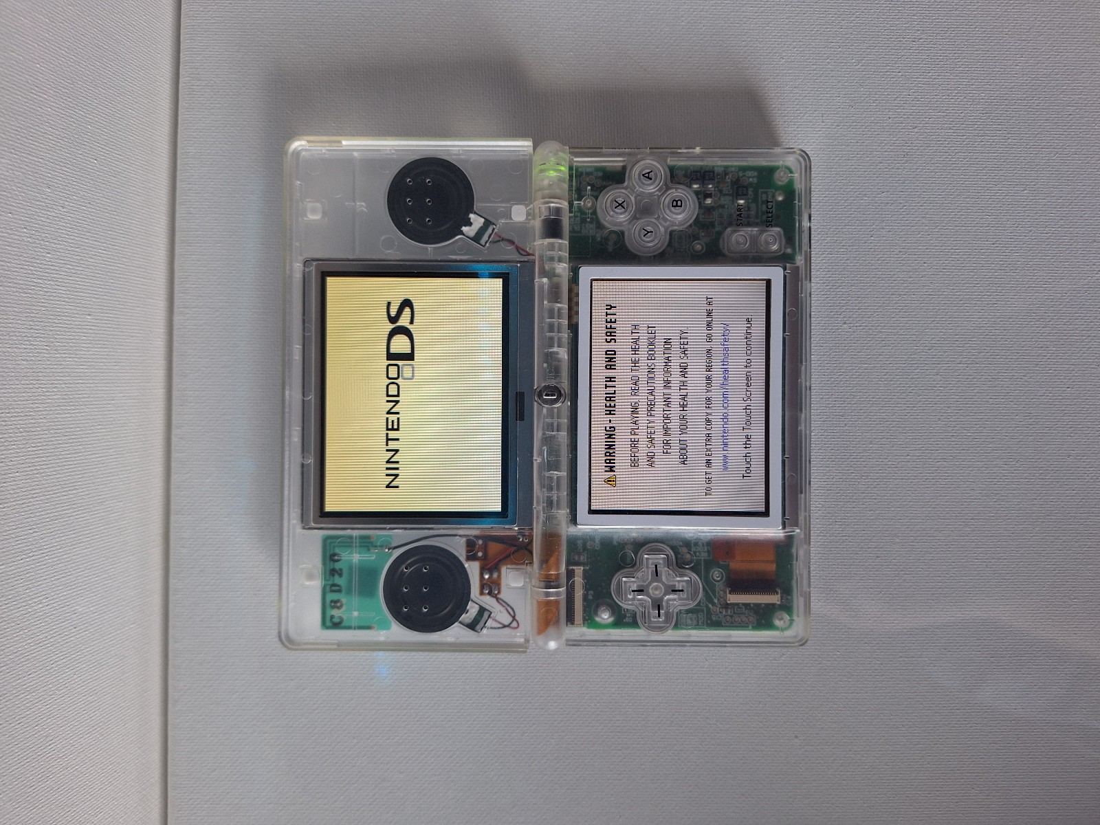 Nintendo DS Lite Handheld System – Clear works with issues No Charger READ DESC
