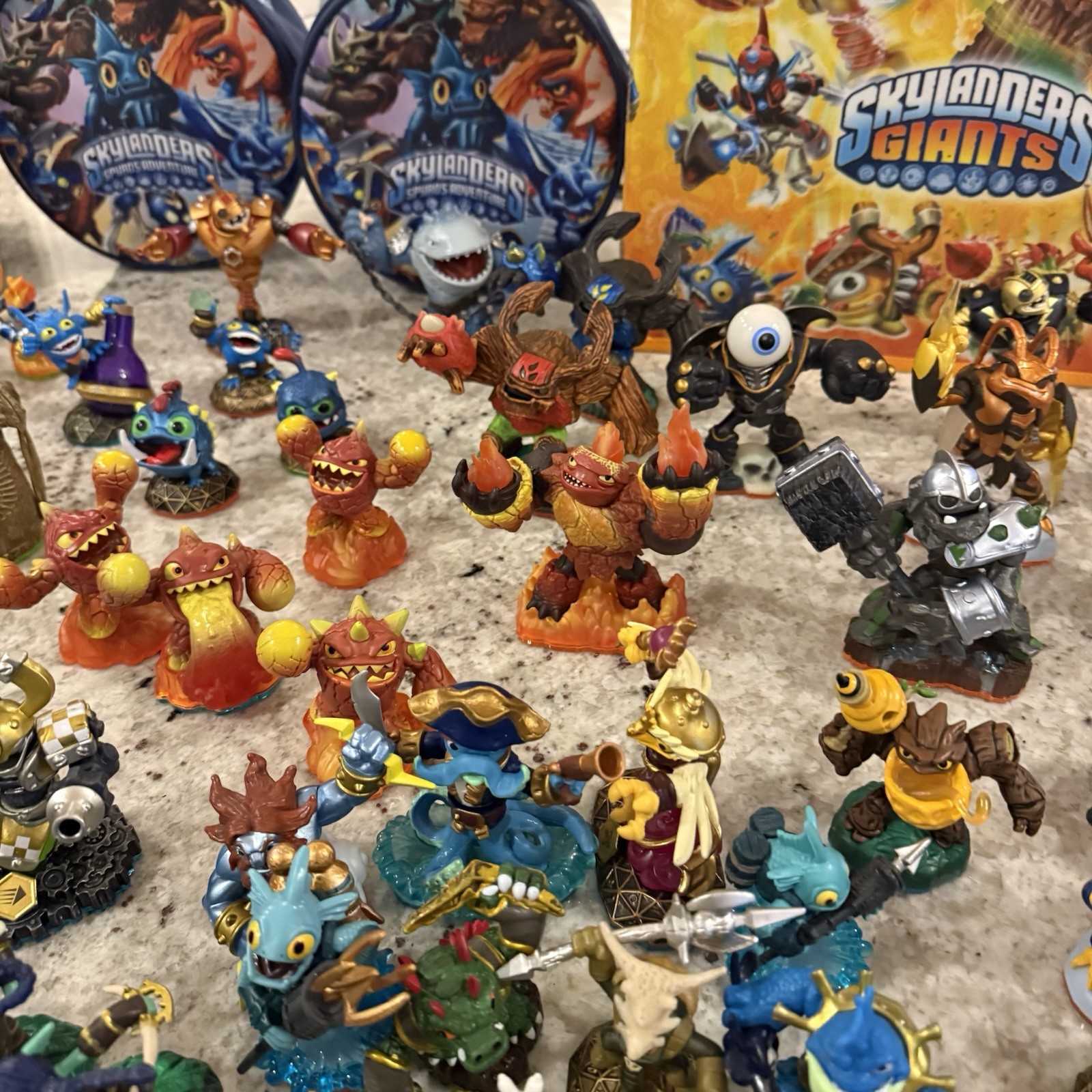 Large Skylanders Figure & Accessory Lot (Read Description) Giants Spyro Swap Etc