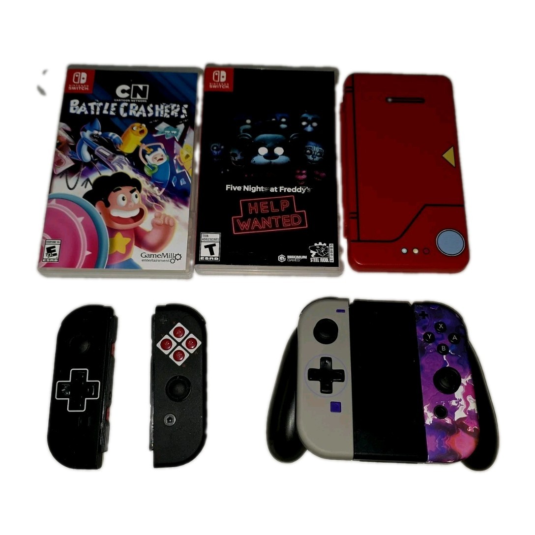 Nintendo Switch – DMG-001 Themed “Extras”