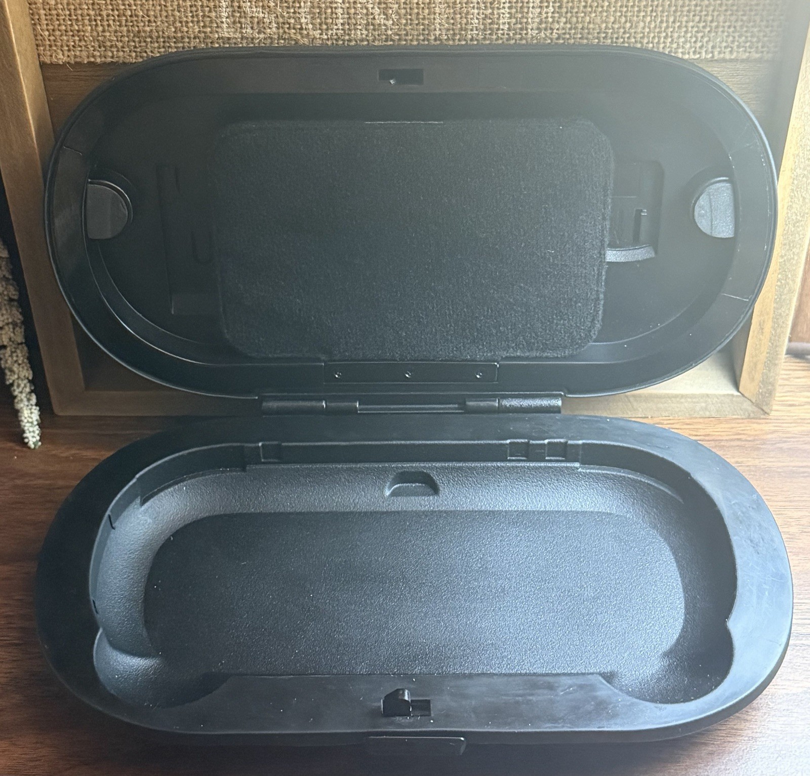 Sony • Playstation • PS Vita • Hard Shell Vault Carrying Case
