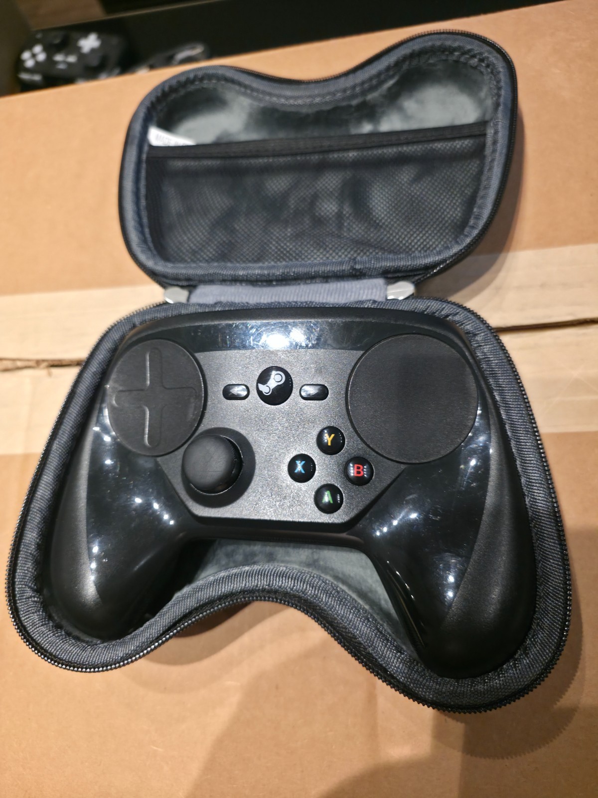Steam Controller Model 1001 (First Gen / Original) with Dongle.