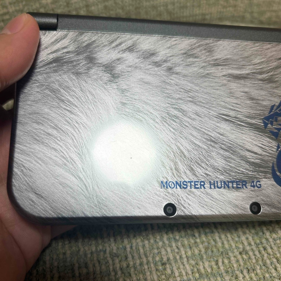 New Nintendo 3DS XL LL Monster Hunter 4G Special Pack Console w/ Charger Rank:B