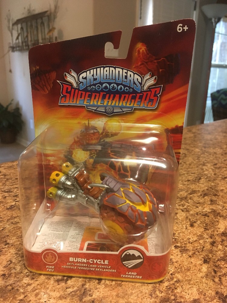 NEW Skylanders SuperChargers: Land Vehicle Burn Cycle Character Pack – SEALED