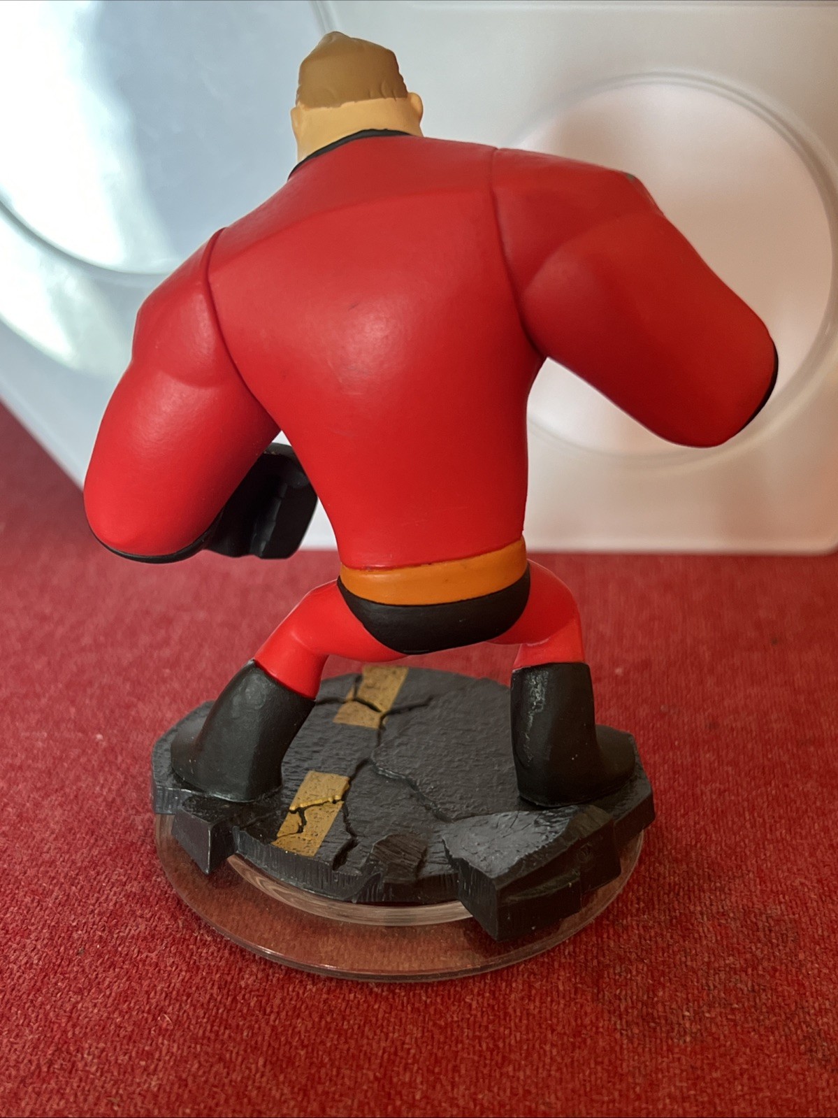 Disney Infinity For XBox 360 – 6 figures + 5 disks + Portal And More