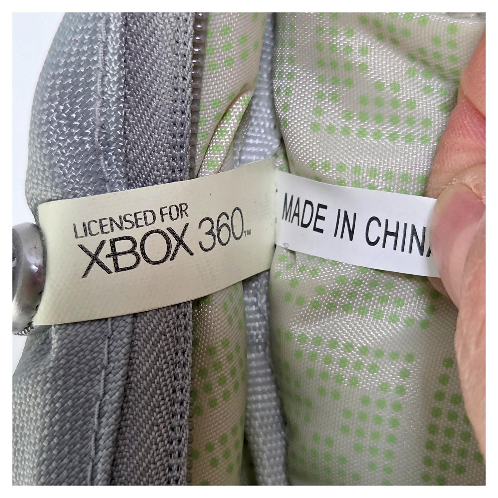 Xbox 360 Messenger Travel Bag Gray Planet 21 Padded Console Case Shoulder Strap