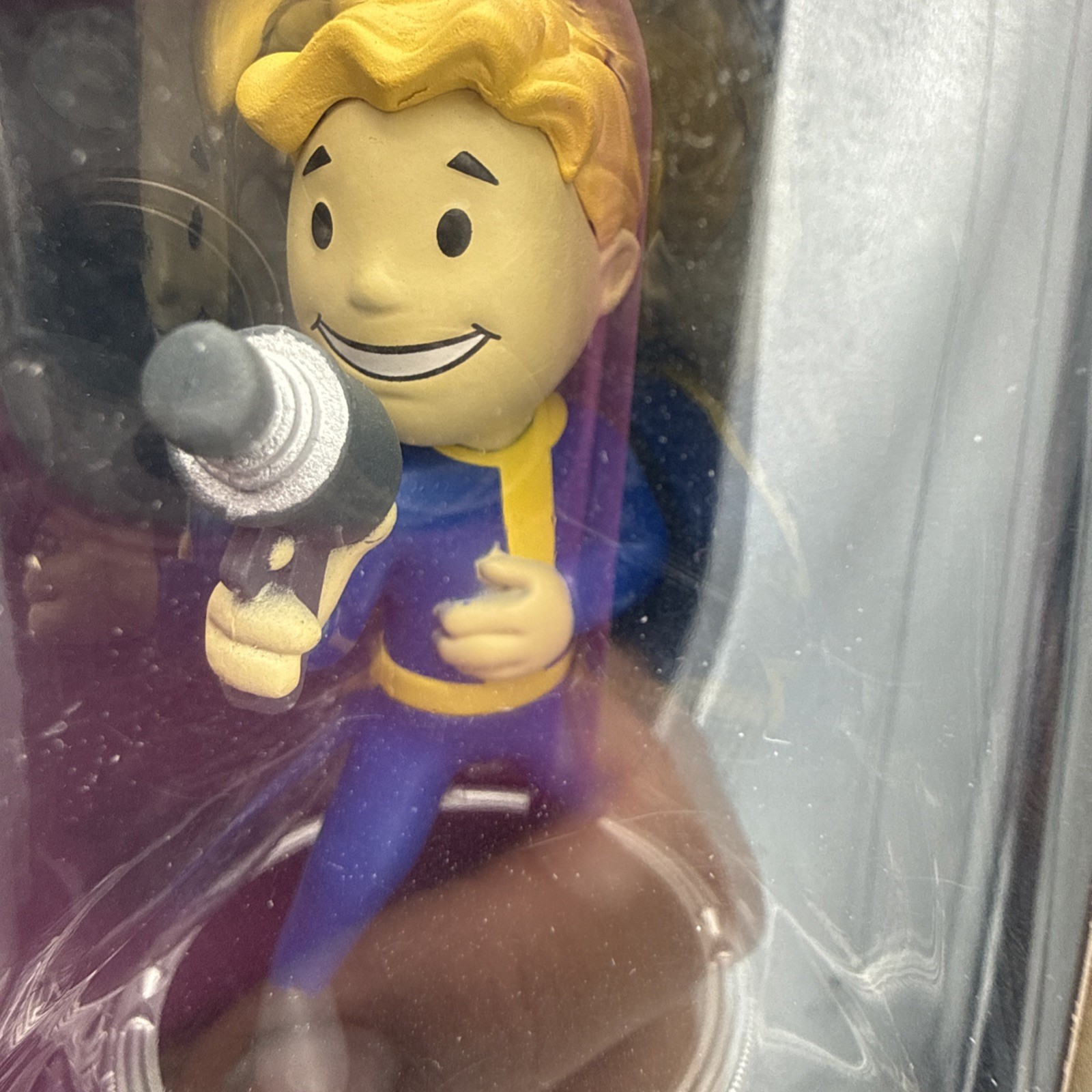 Fallout Vault Boy (Gun) 3″ Mini Figure Syndicate Collectibles Box Damage
