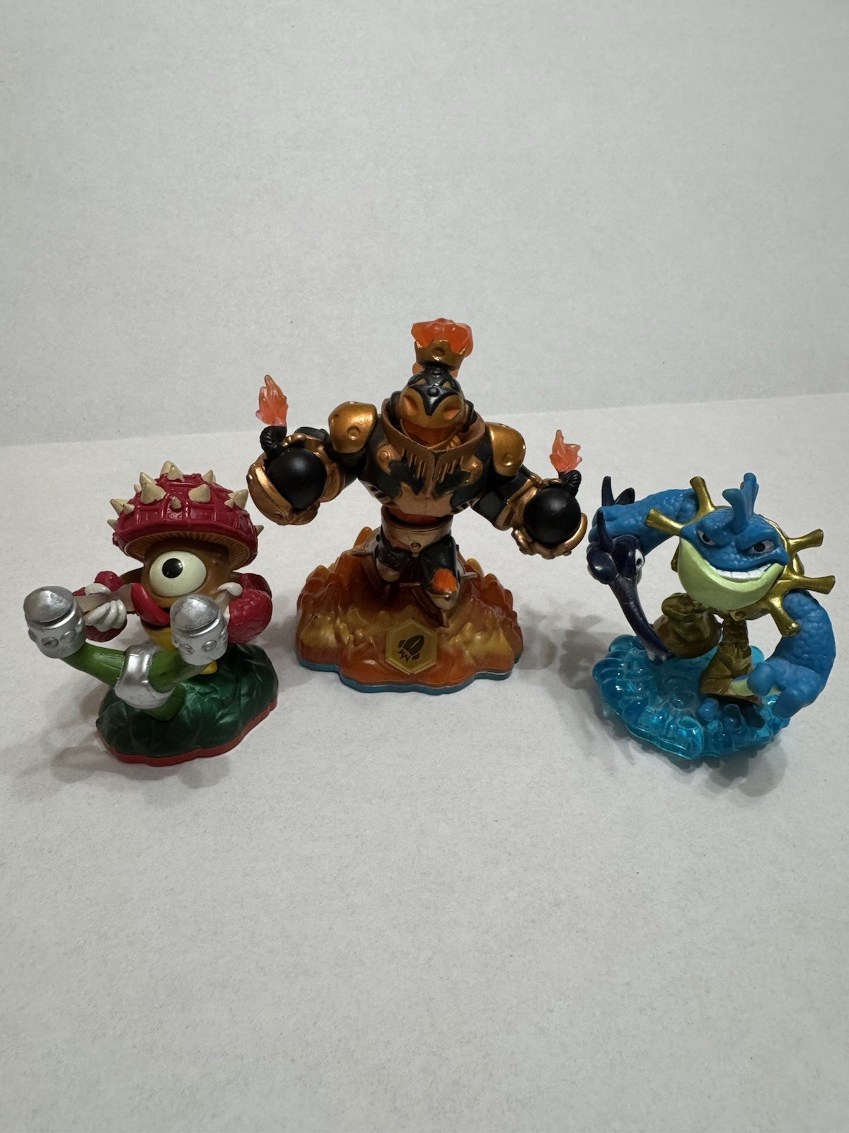 Lot Of 10 Skylander Activision Action Figures and Vehicles Set, 2011-2015