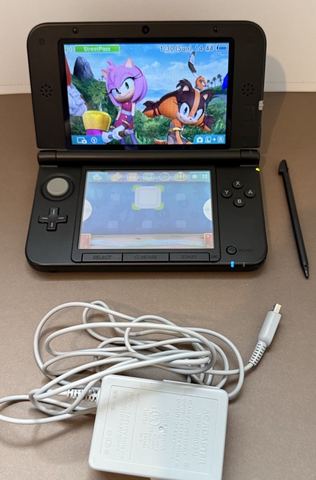 Nintendo 3DS LL Launch Edition Black (Handheld System) With Charger And Stylist