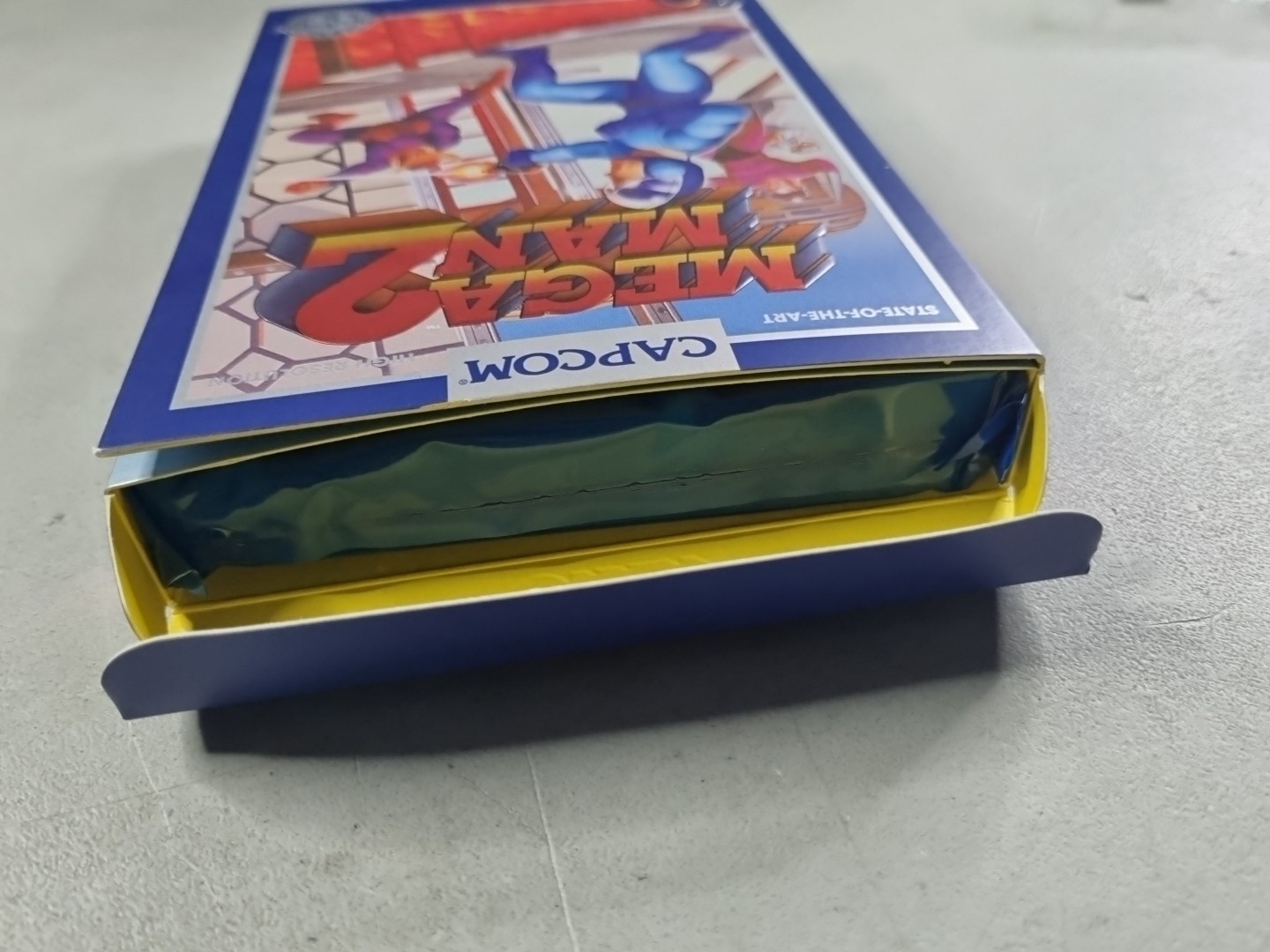 Mega Man 2 NES – 30th Anniversary iam8bit Blue Legacy Cartridge Collection